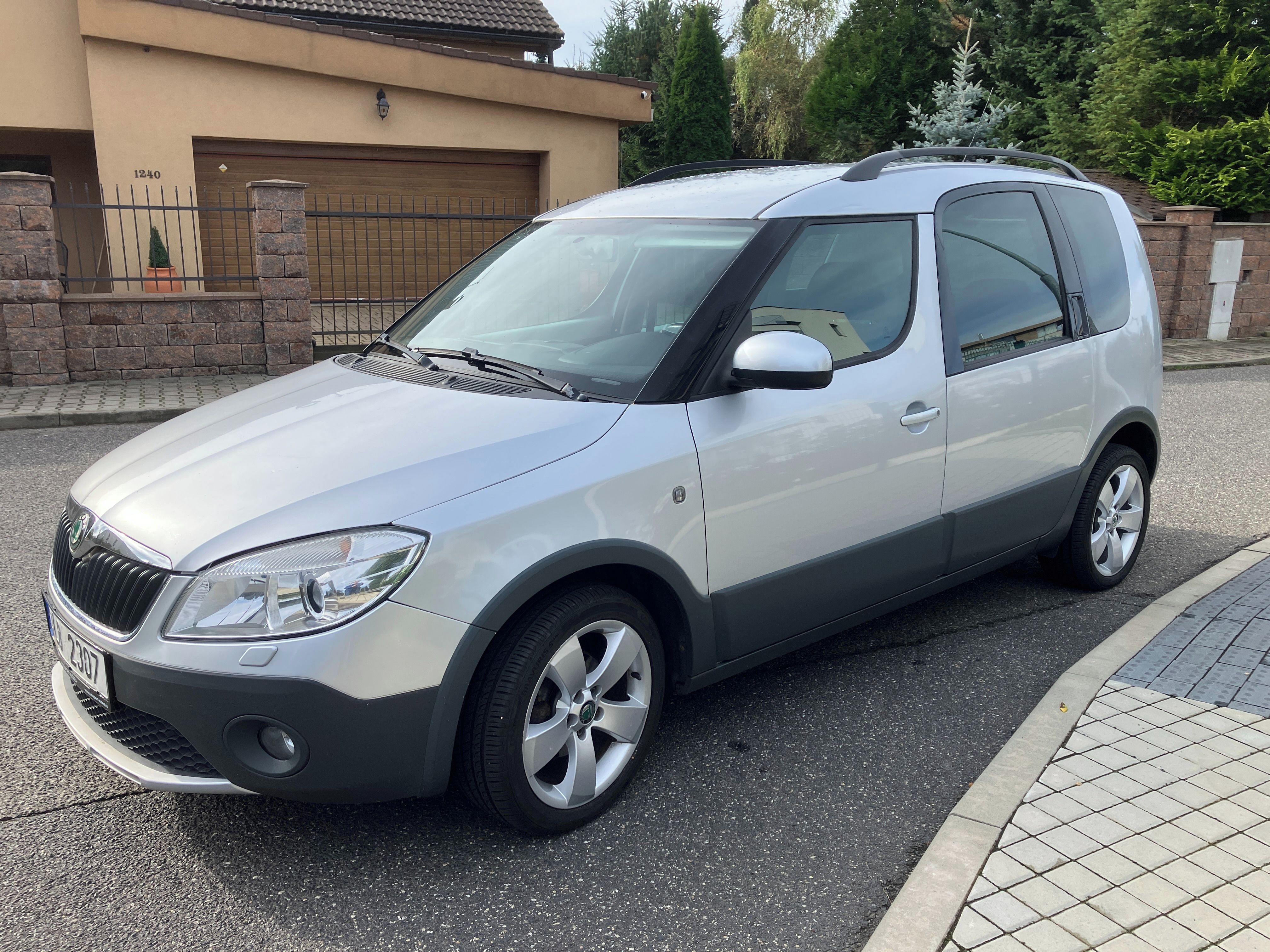 Škoda Roomster, 1,2 Tsi, 63kW SCOUT, odpoč.DPH - fotka 4