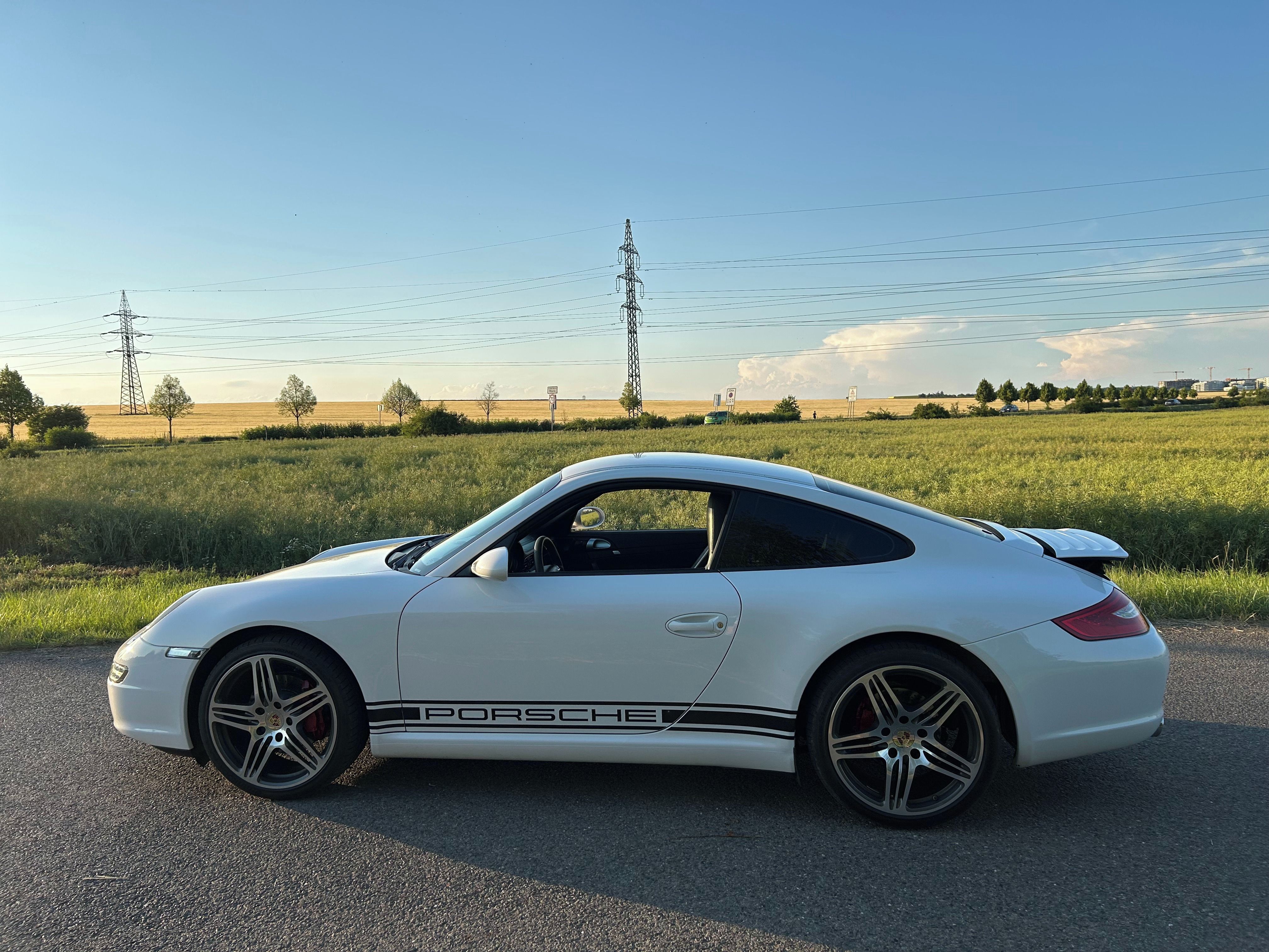 Porsche 911 - fotka 3
