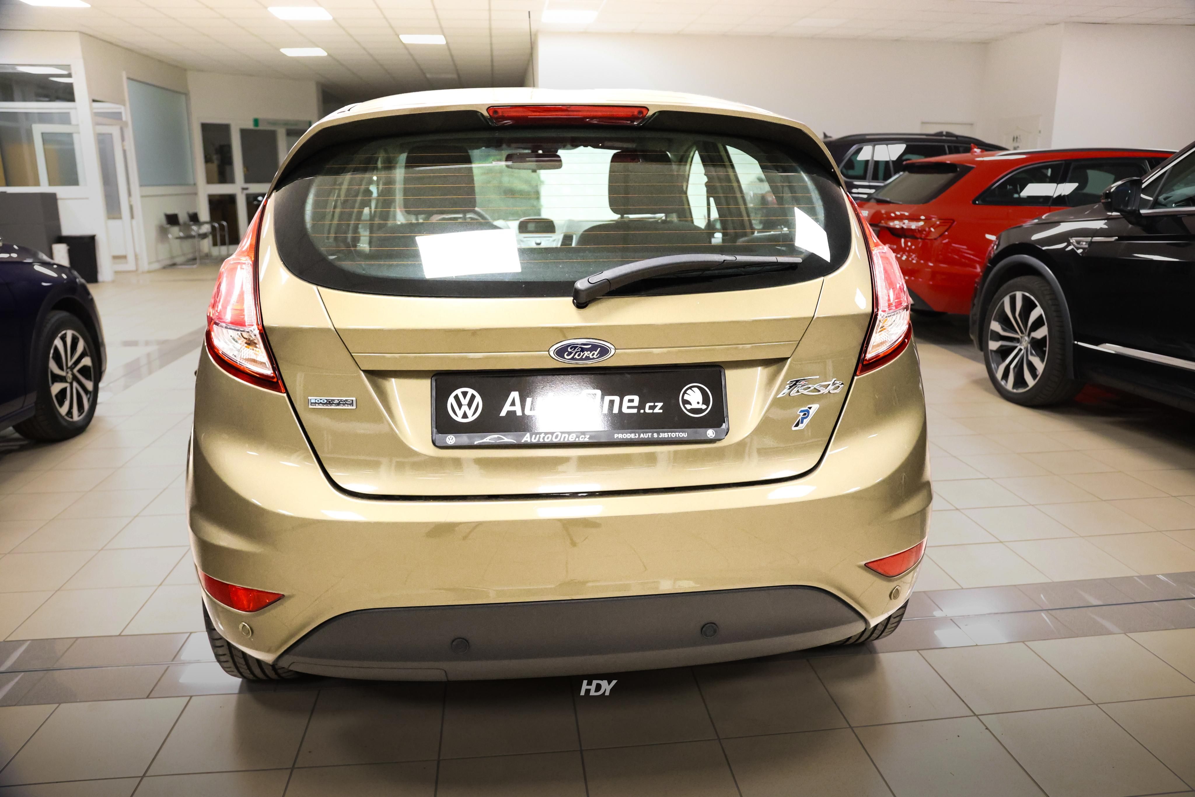 Ford Fiesta, 1.0 59kW Digi Klima 33000KM - fotka 6