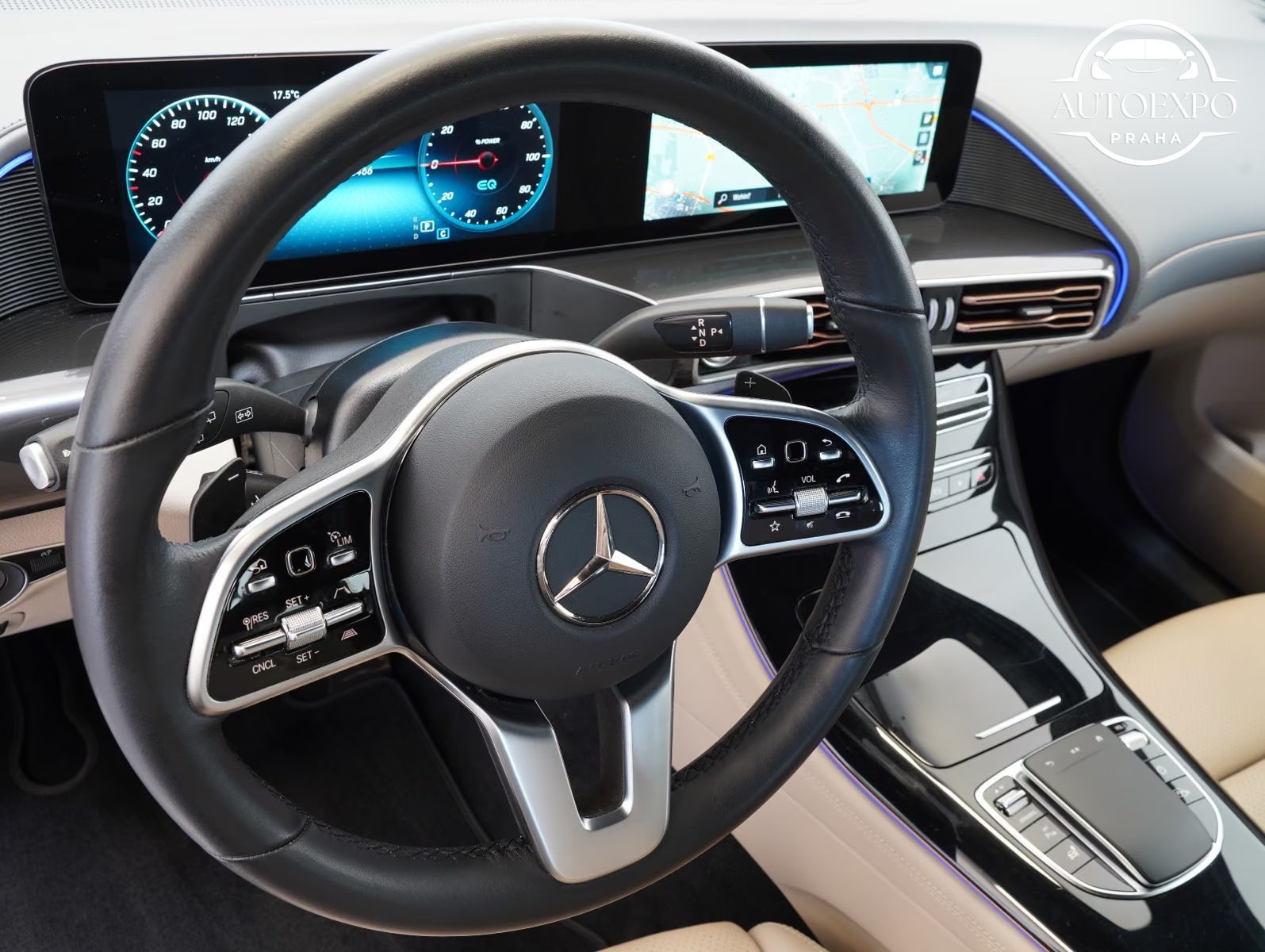 Mercedes-Benz EQC, 400 4Matic AMG Line*DISTRONIC - fotka 6