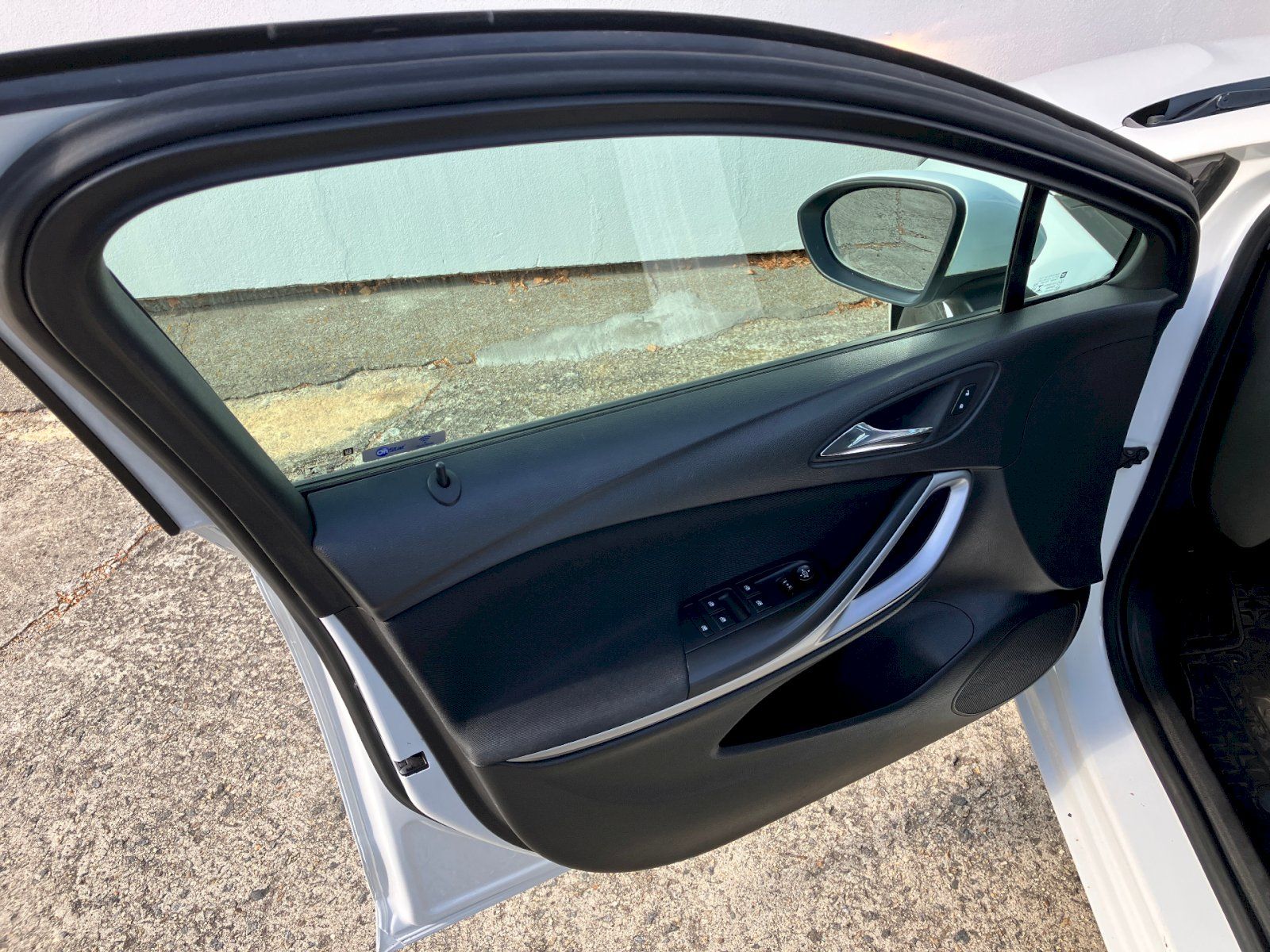 Opel Astra, 1.6/81 kW Sports Tourer tažné - fotka 6
