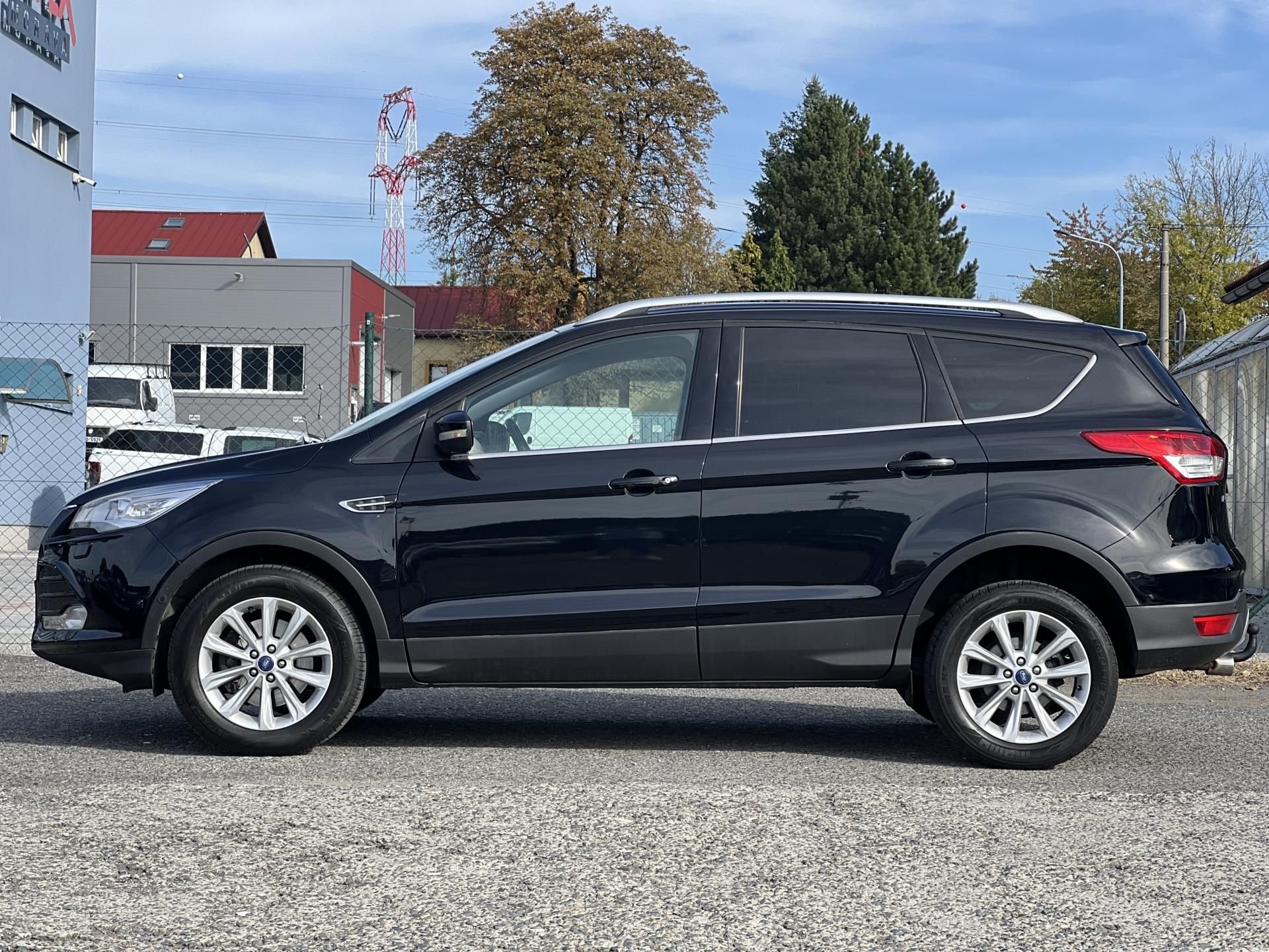 Ford Kuga, 2.0TDCi 4x4 TEMPOMAT KLIMA ALU - fotka 4