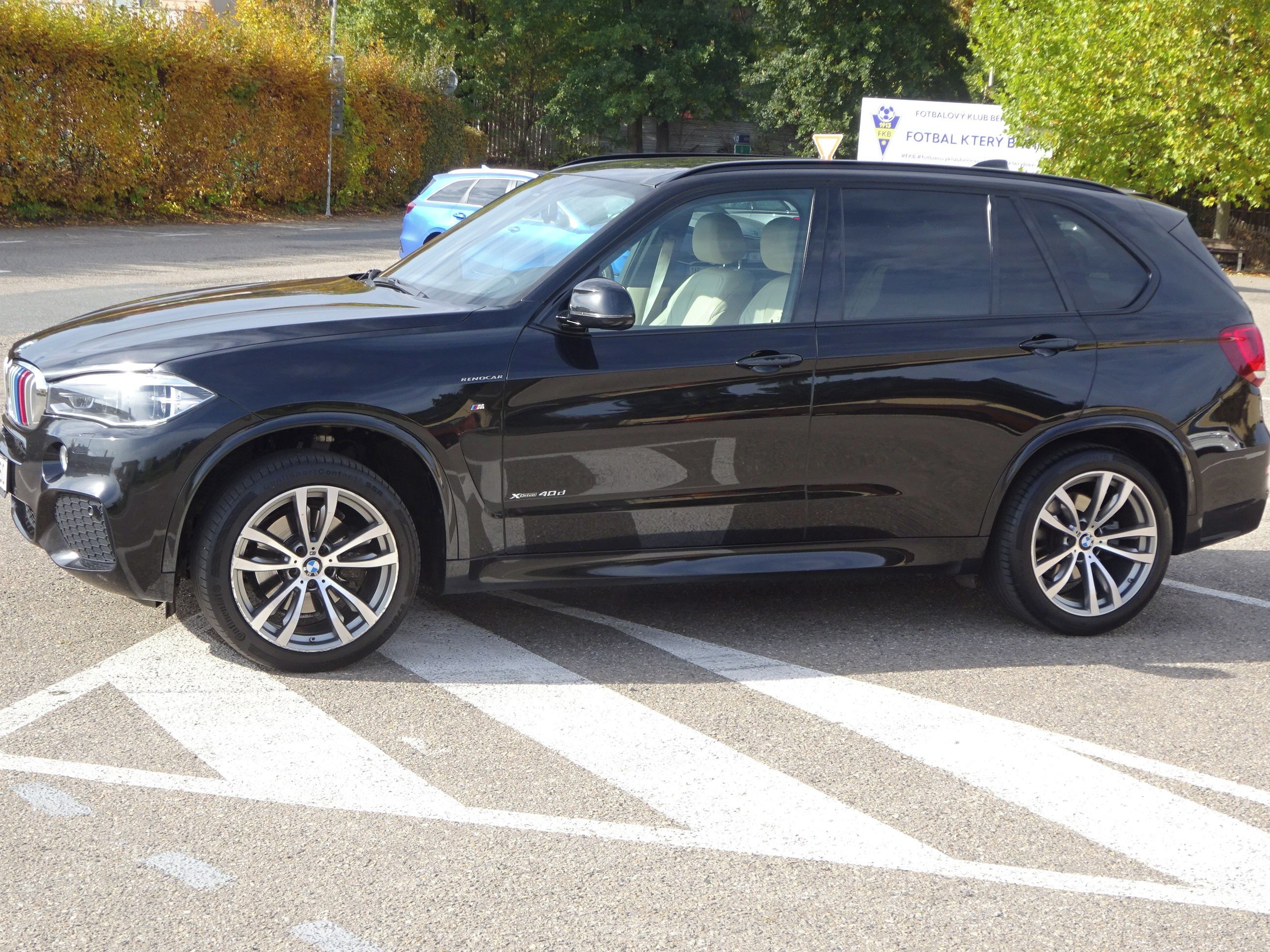BMW X5, XDRIVE 40D M Packet 230kw - fotka 3