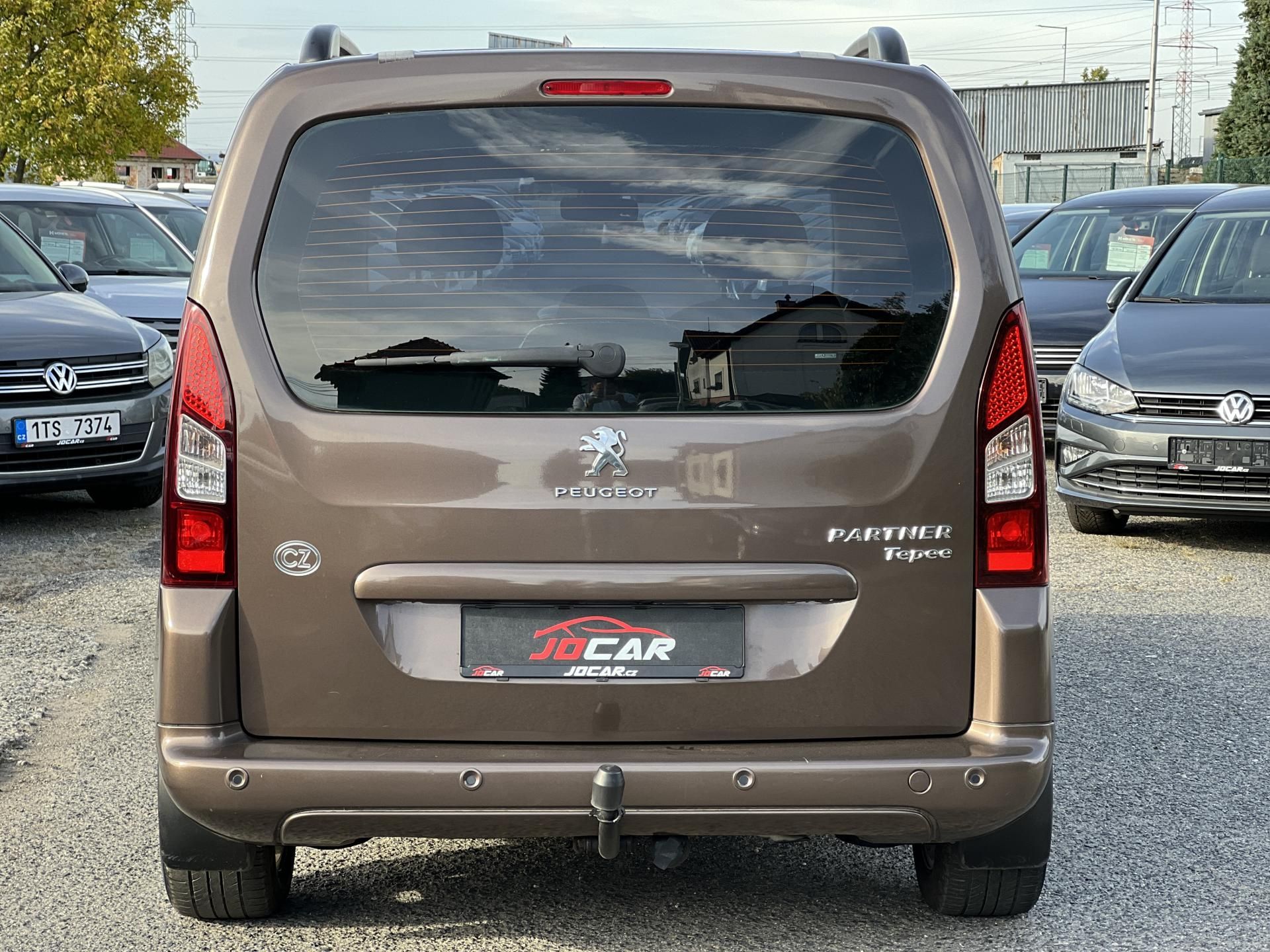 Peugeot Partner Tepee, 1.6i KLIMA KOUPENO V ČR 1.MAJ. - fotka 6
