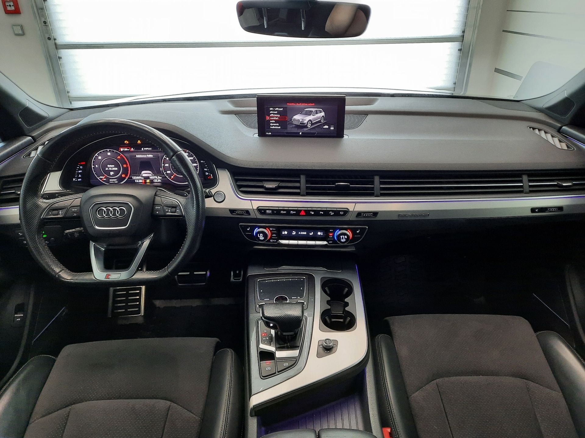 Audi Q7, 3.0 TDI quattro (200kW/272k) T - fotka 5