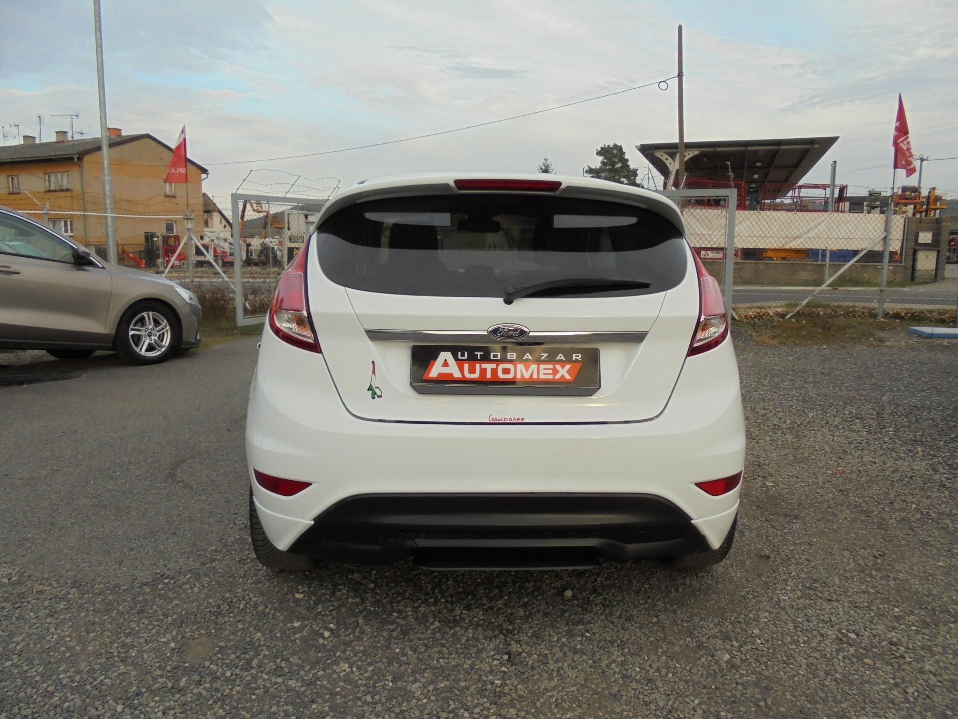 Ford Fiesta, 1.6 TDCI-NAVIGACE-SUPER VÝBAVA - fotka 6