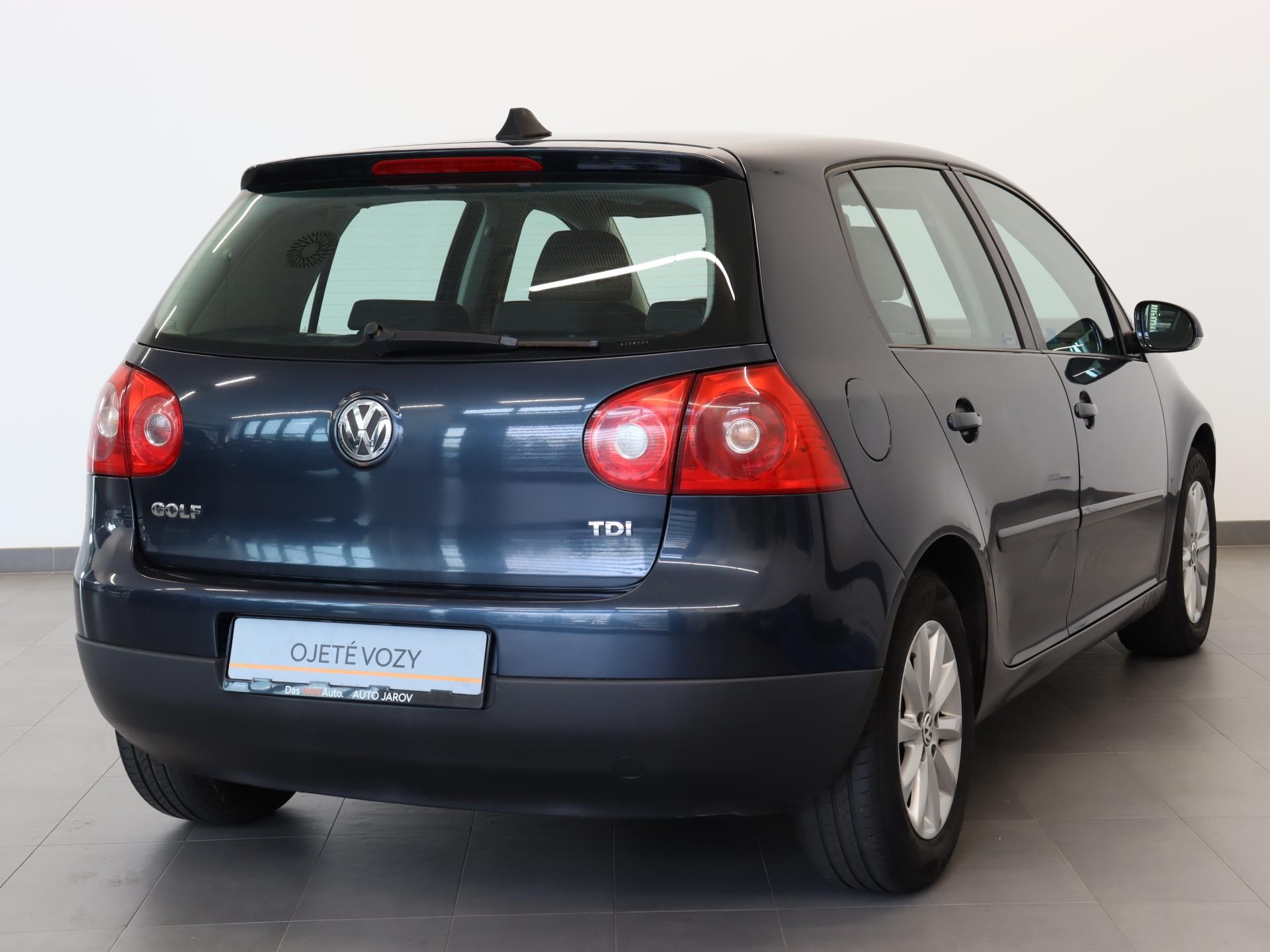 Volkswagen Golf, 1,9 TDI Trendline - fotka 2