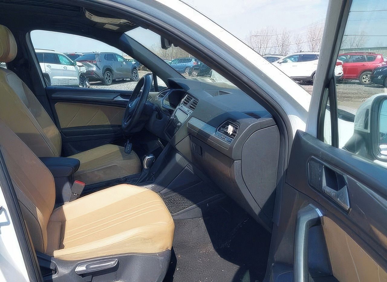 Volkswagen Tiguan, Auto na cestě - fotka 5