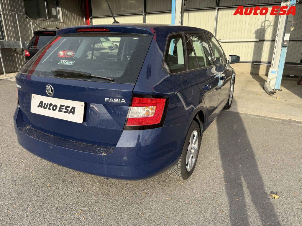 Škoda Fabia, 1.0 TSi,ČR - fotka 2