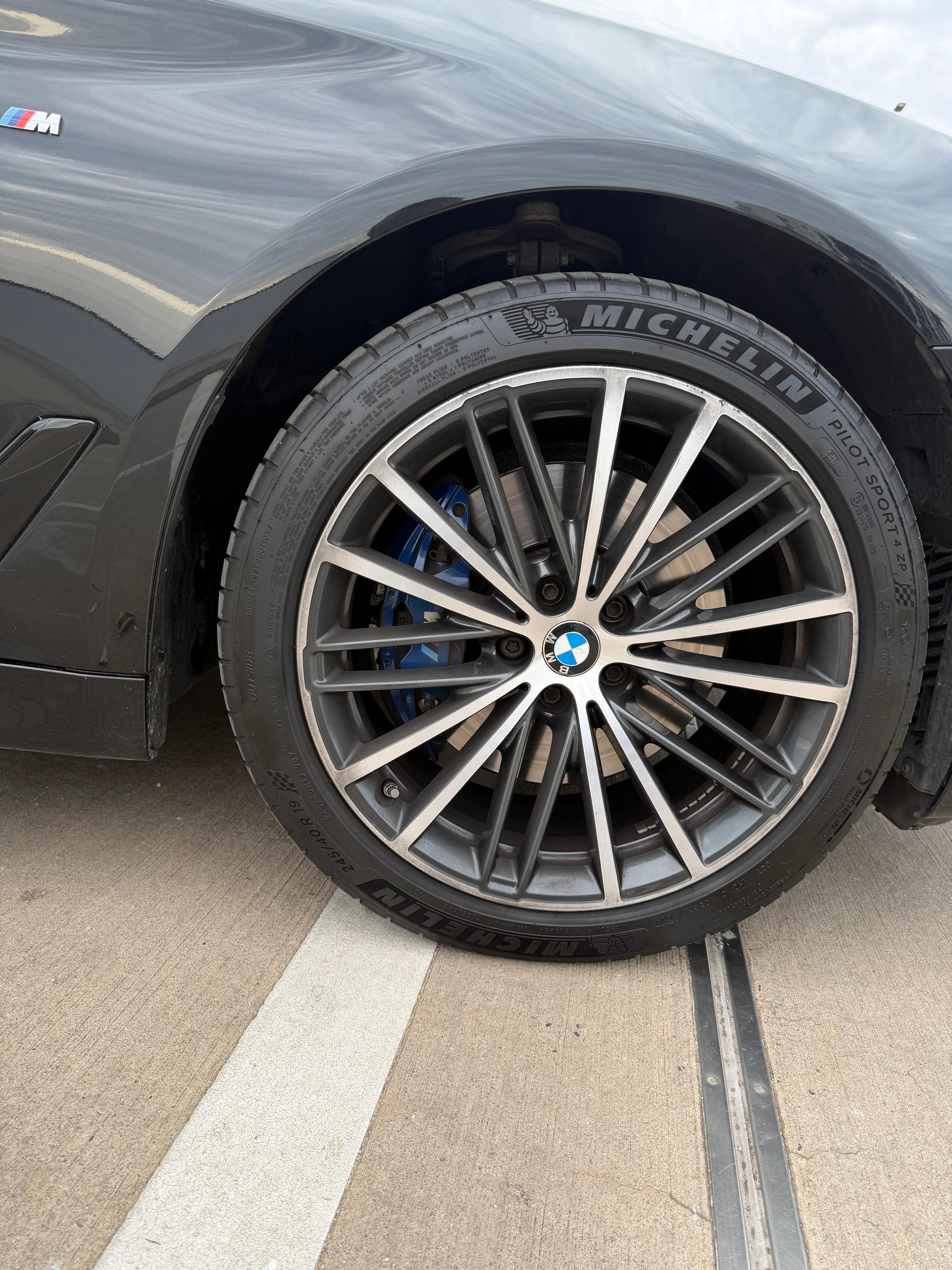 BMW Řada 5 - fotka 6