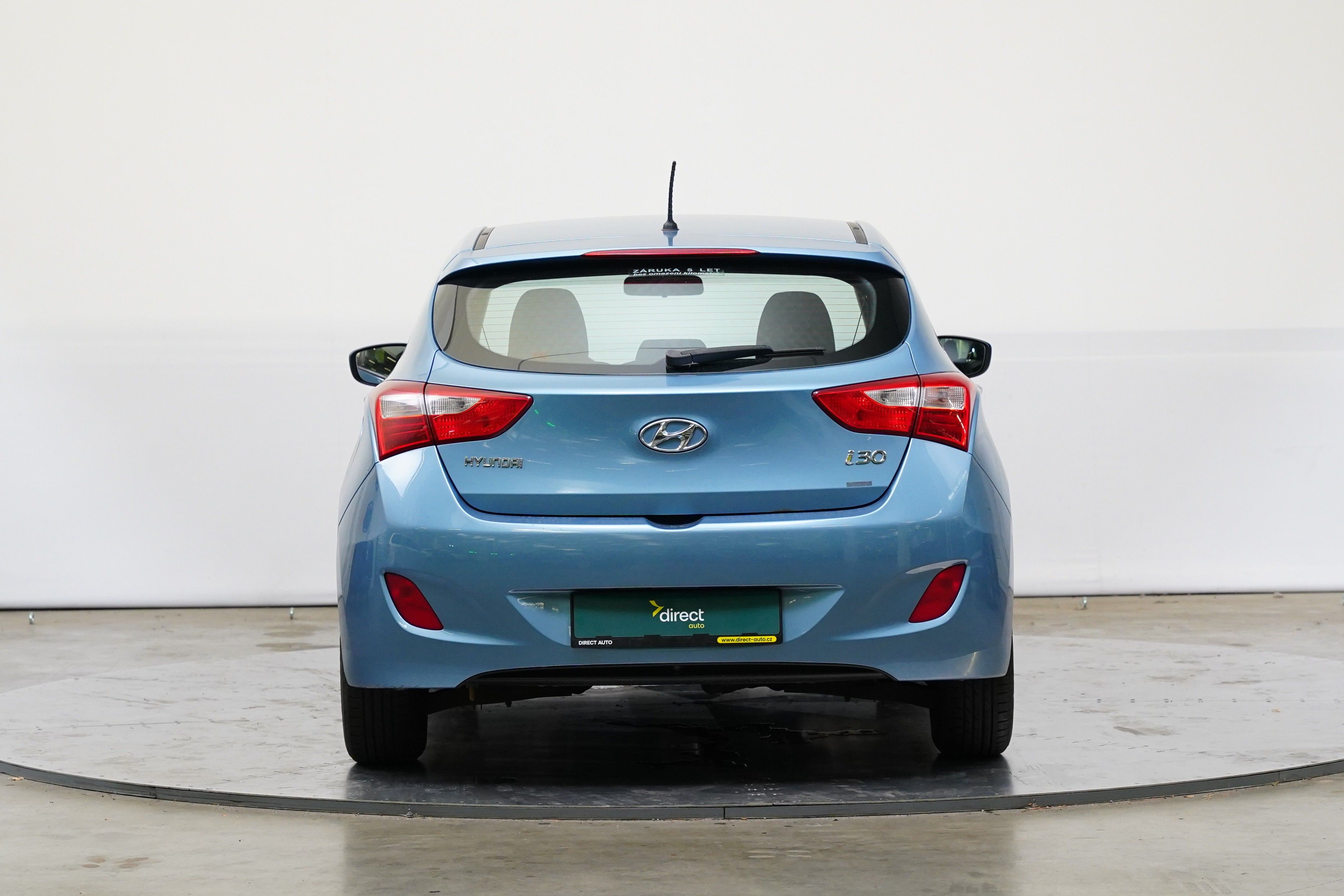 Hyundai i30, 1.6 CVVT 88 kW - fotka 6