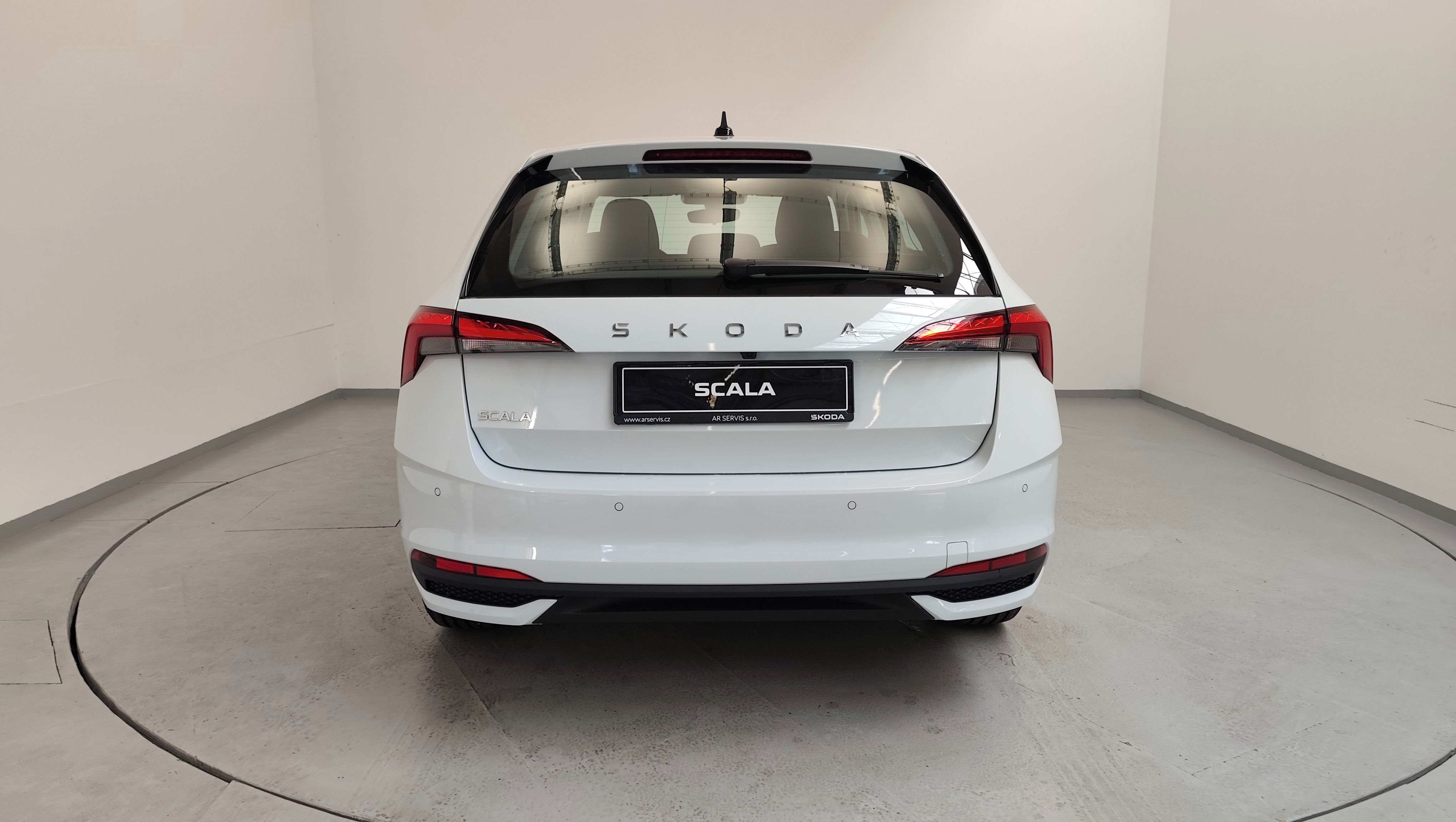 Škoda Scala, Classic 1,0 TSI 85 kW 6 MAN - fotka 4