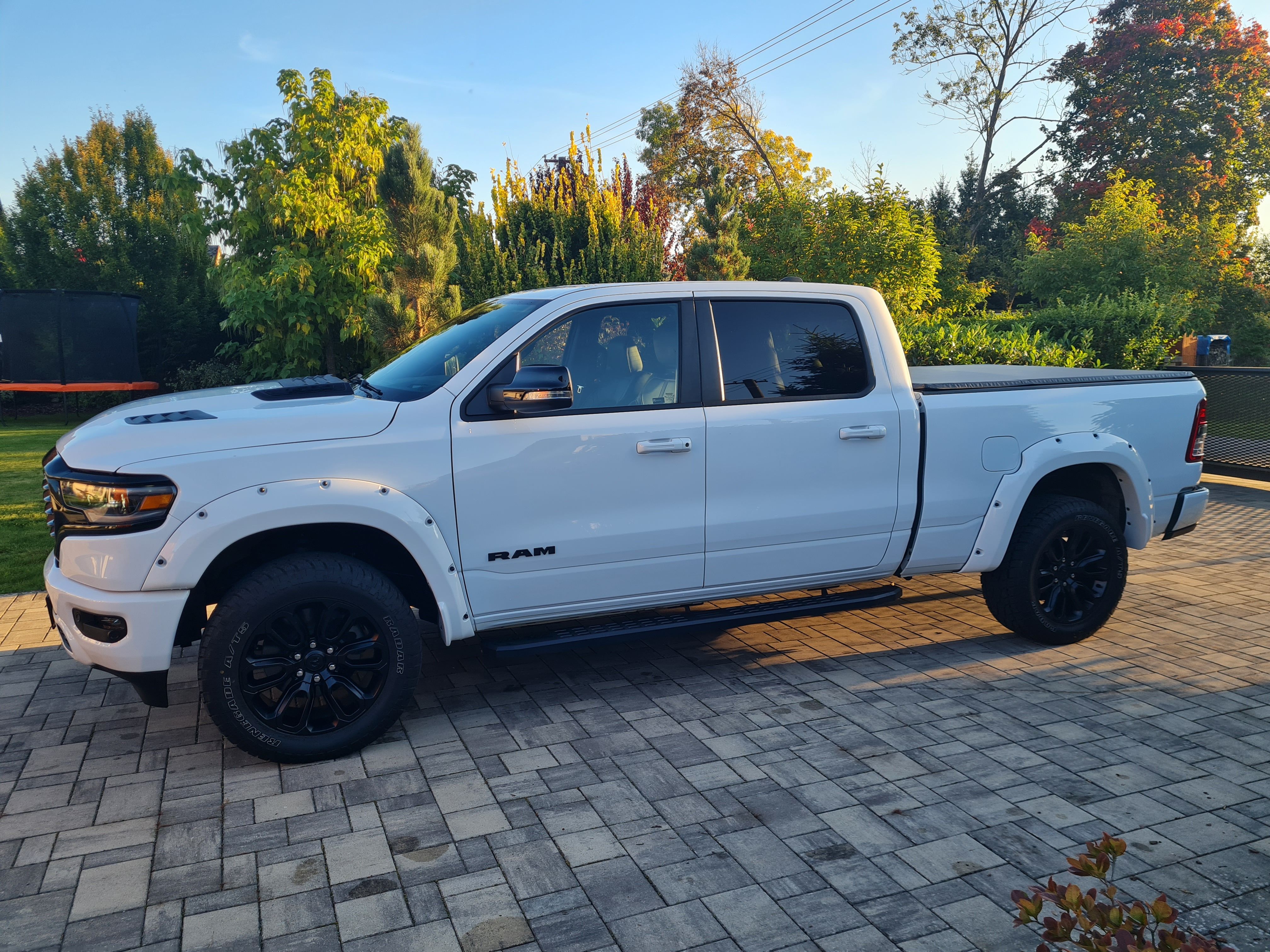 Dodge Ram 1500, 5,7 Hemi,Big Horn,CrewCab,LPG - fotka 3