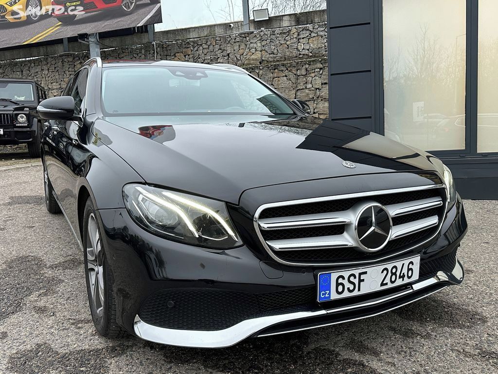 Mercedes-Benz Třídy E, Mercedes-Benz E 220 w213 9G-tr