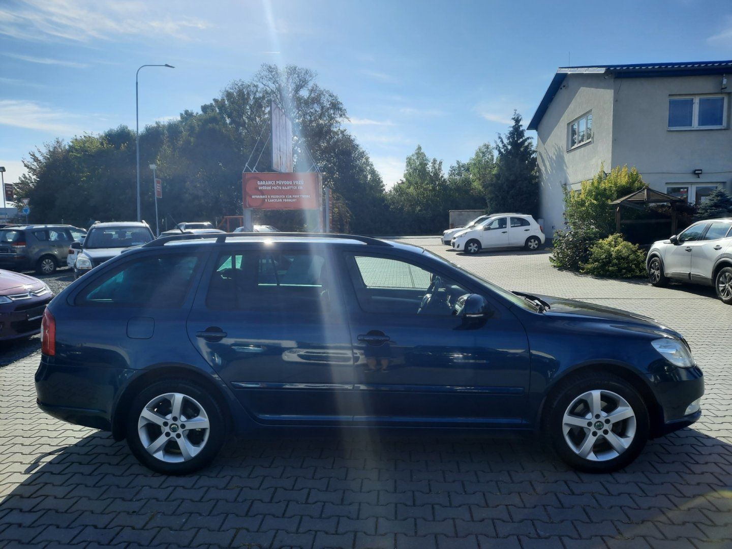 Škoda Octavia, 1.6 TDi *77kW*TAŽNÉ* - fotka 4