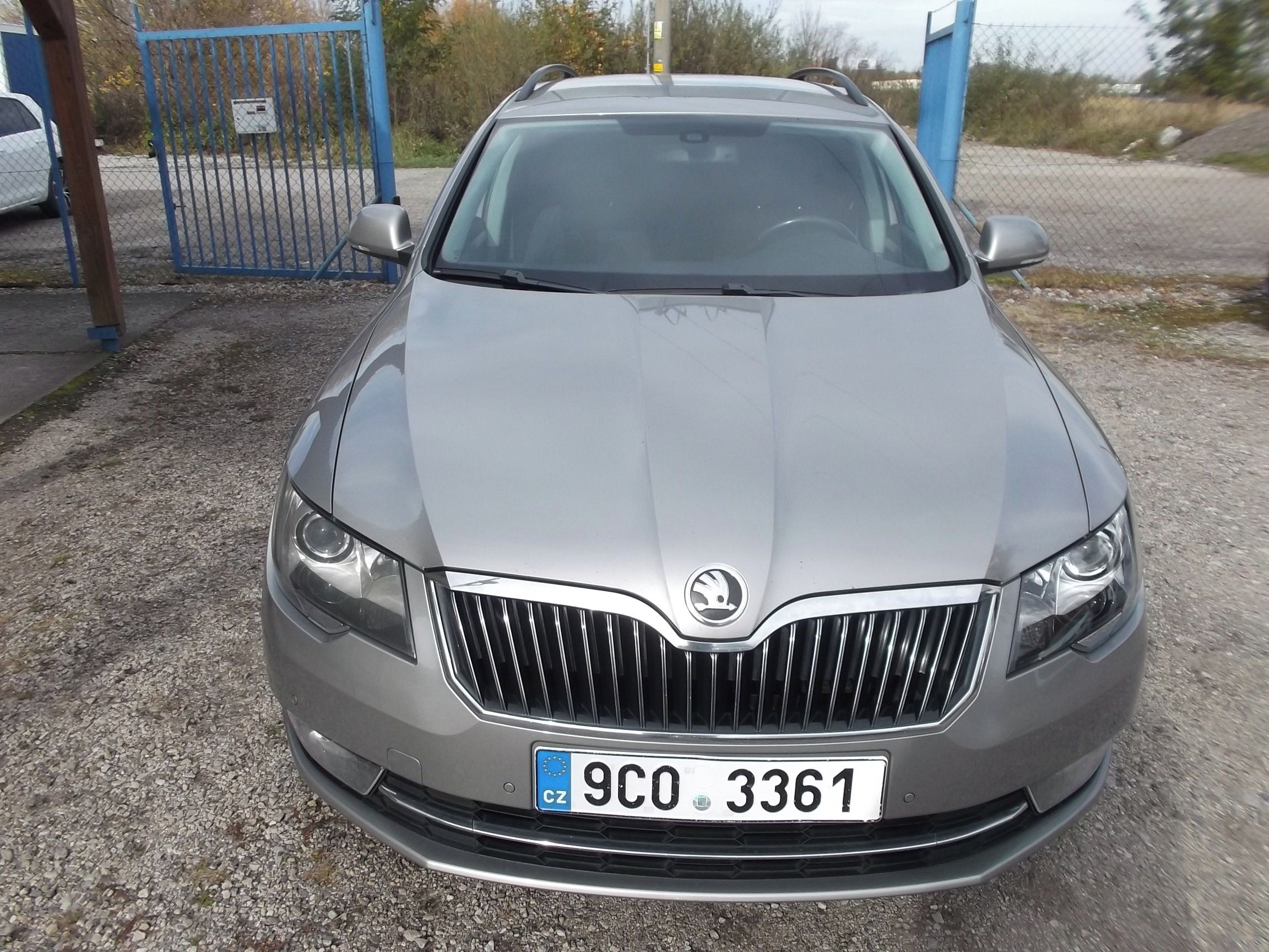 Škoda Superb, 1.6 TDI - fotka 6