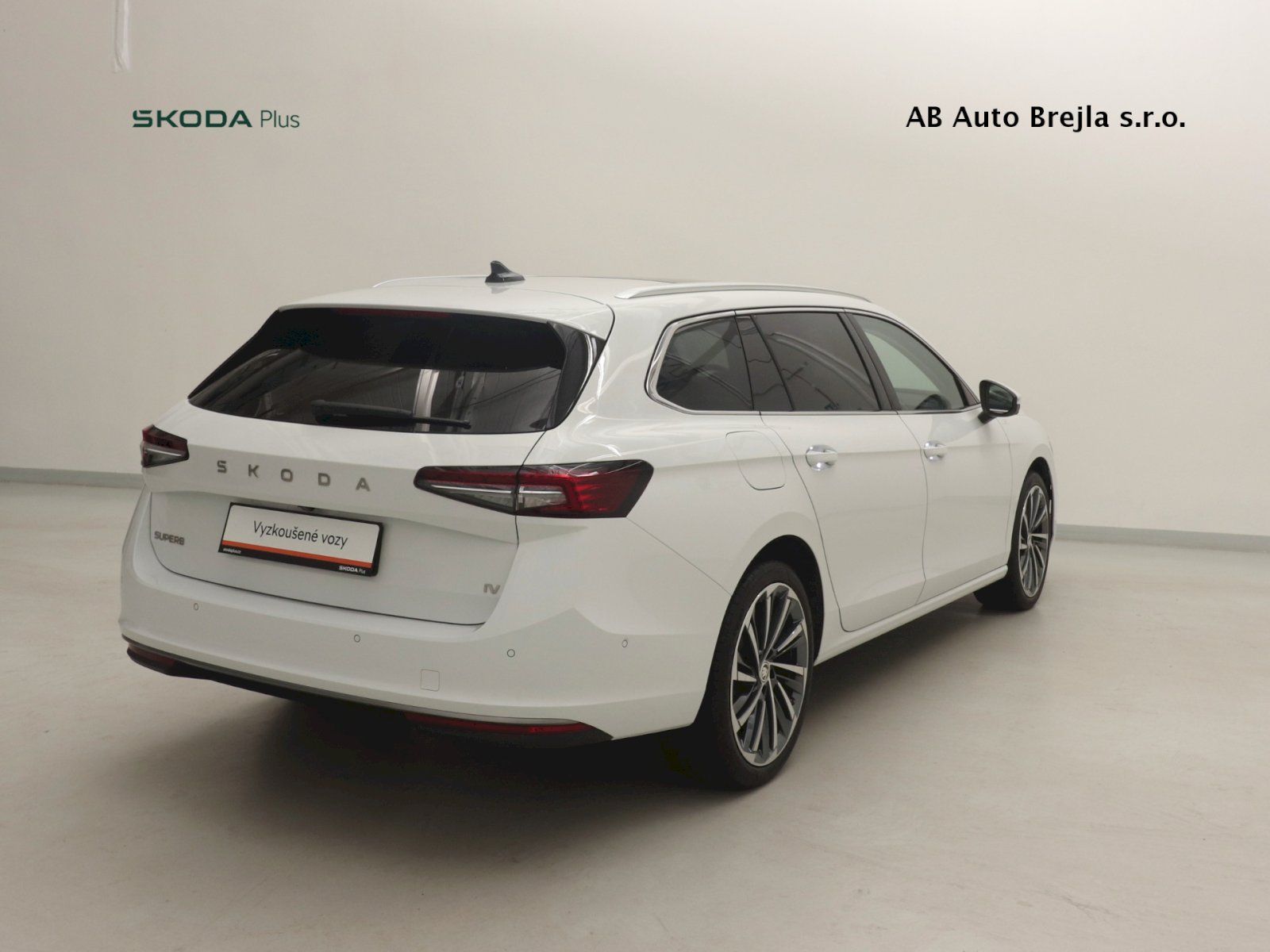 Škoda Superb, SUPERB COM.IV L K TS 110/1.5 A - fotka 2
