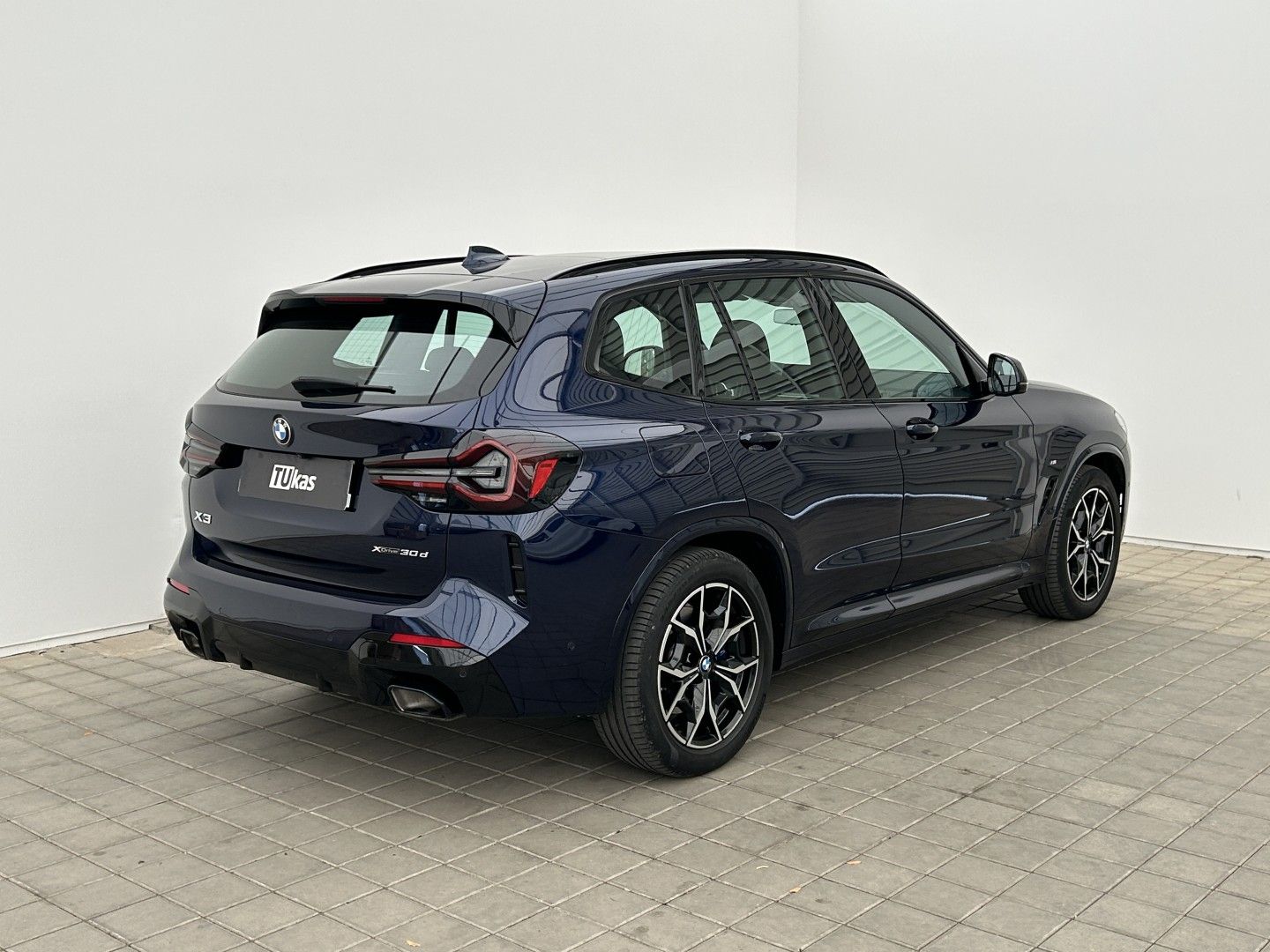 BMW X3, 3.0D 210kW 4x4  XDrive - fotka 5