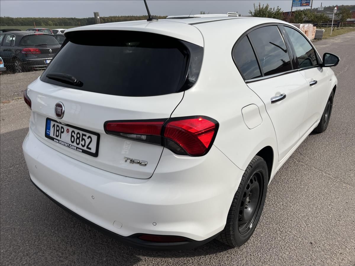 Fiat Tipo, 1,6 MULTIJET ROZVODY 2xKOLA - fotka 6