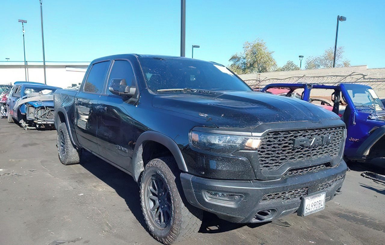 RAM 1500, Auto na cestě - fotka 3