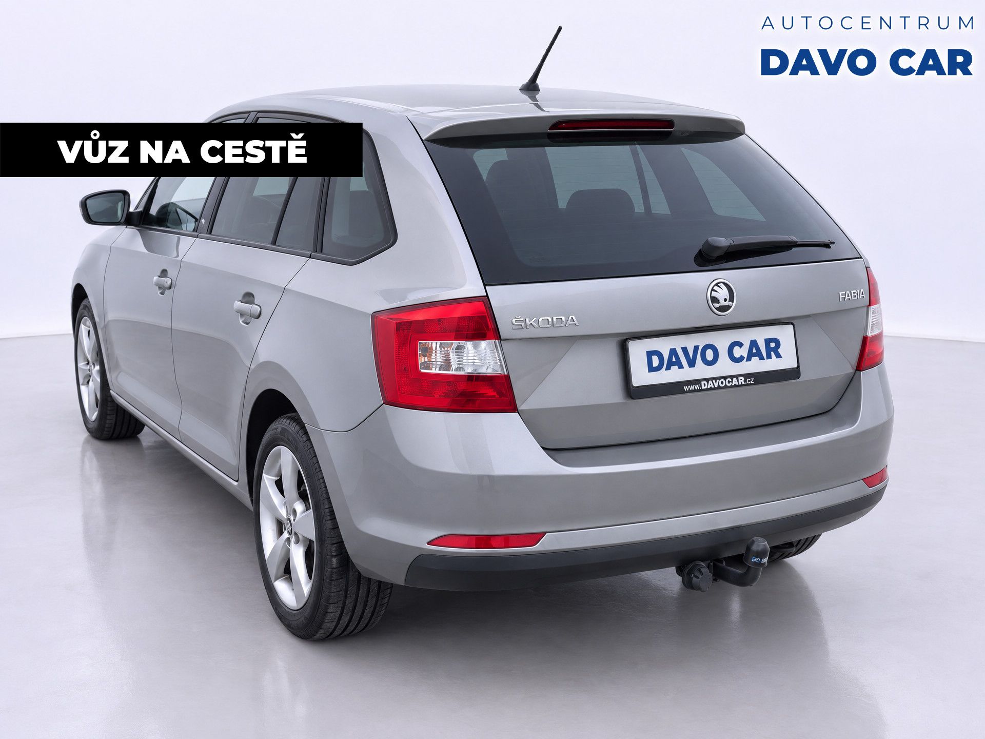 Škoda Rapid, 1,2 TSI 77kW Klima Tažné - fotka 2