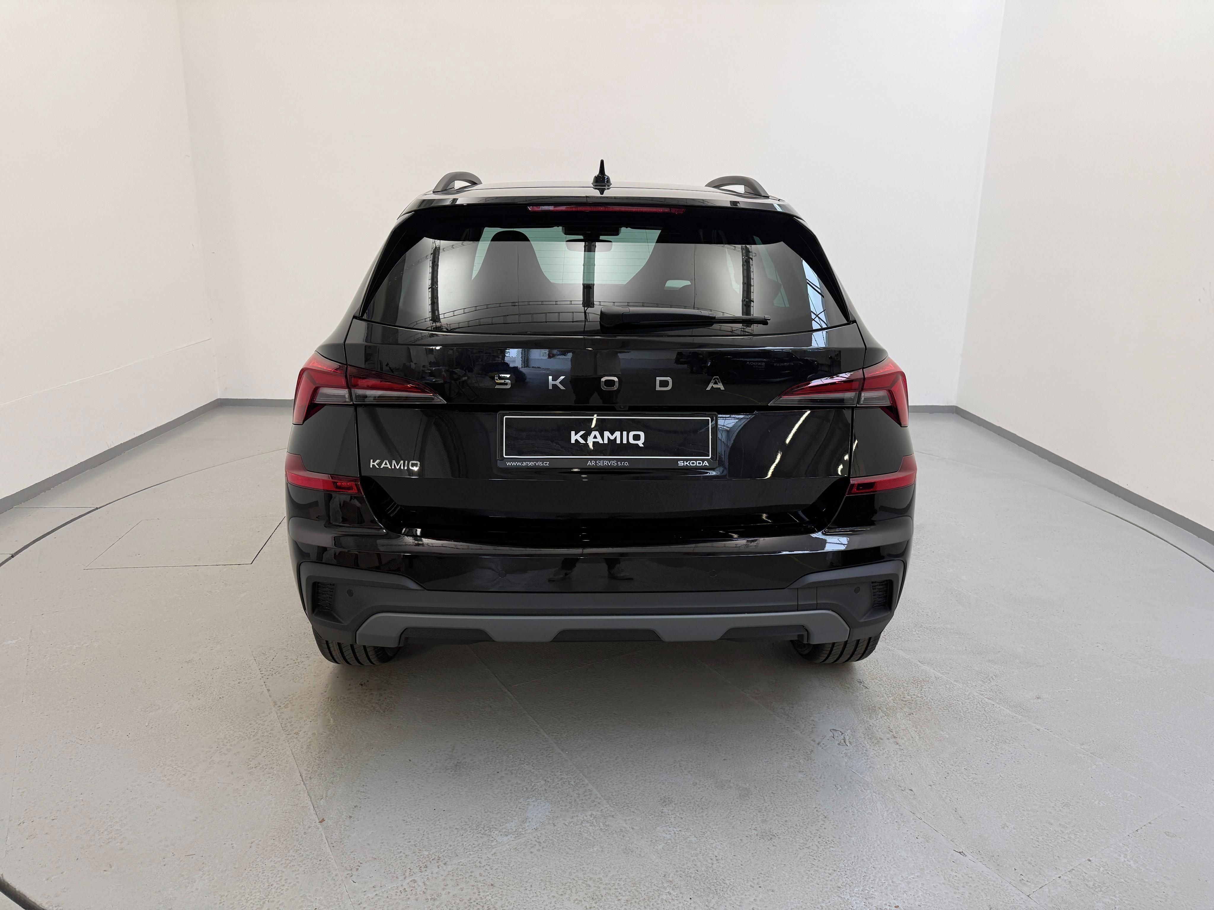 Škoda Kamiq, Dynamic 1,0 TSI 85 kW 7DSG - fotka 4