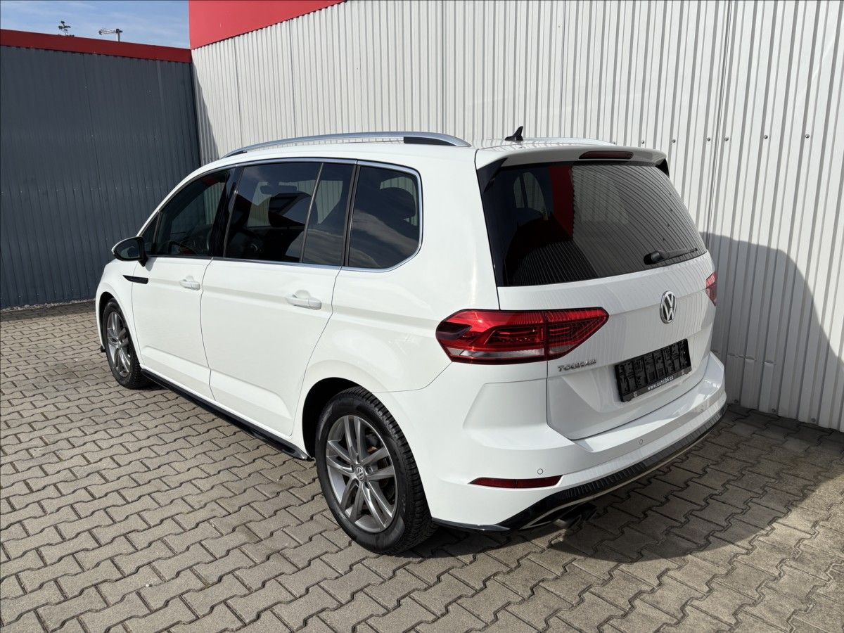 Volkswagen Touran, 1.4 TSi R-line 7.míst - fotka 3