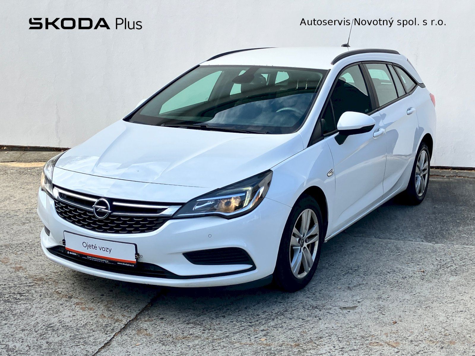 Opel Astra, 1.6/81 kW Sports Tourer tažné