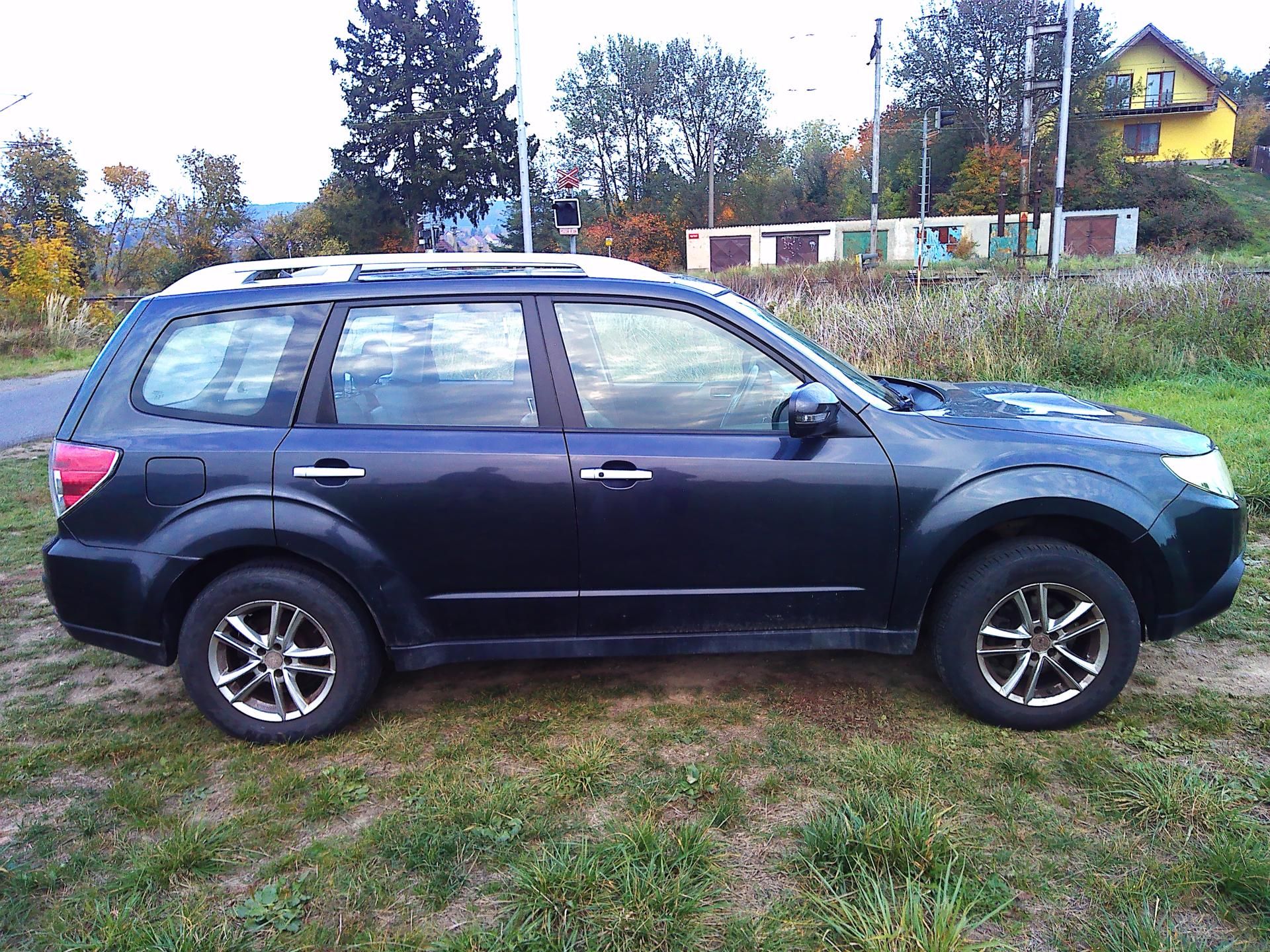 Subaru Forester, 2.0D 4x4 - fotka 6