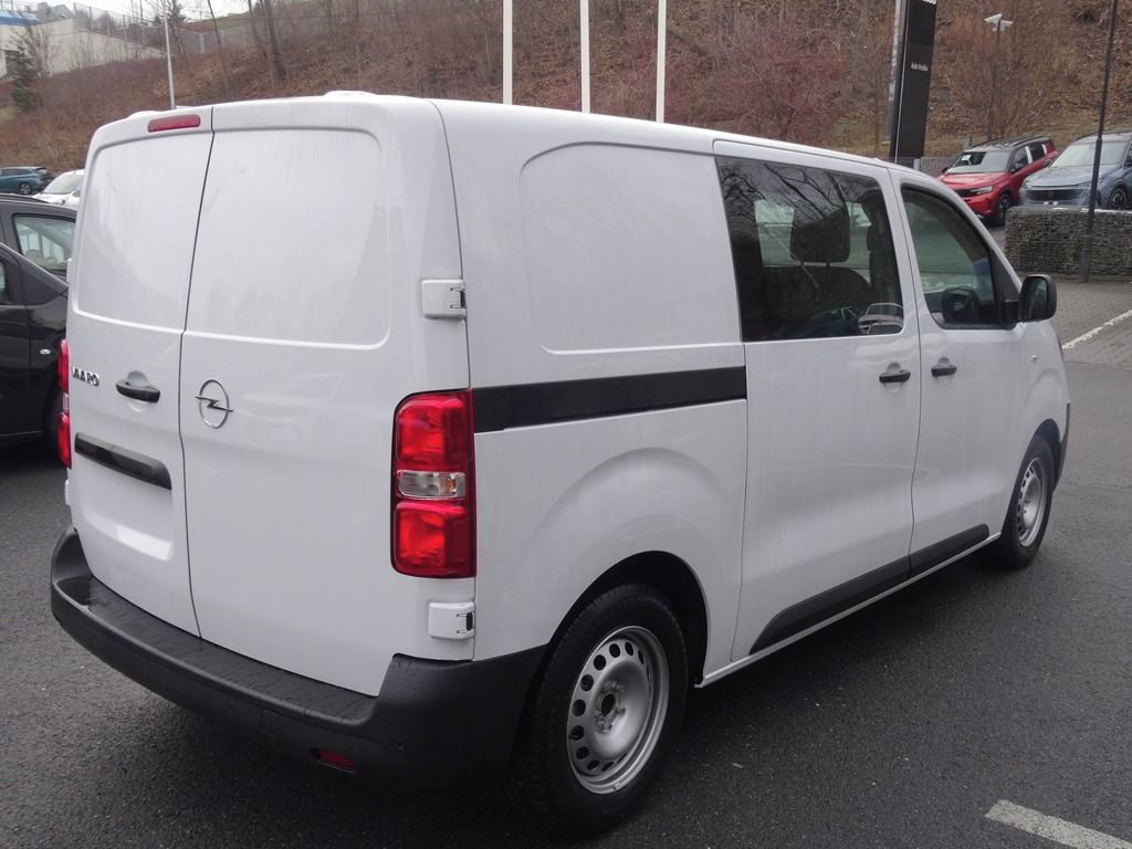 Opel Vivaro, L1 Crew Van Flex 2.2D 150k M6 - fotka 4
