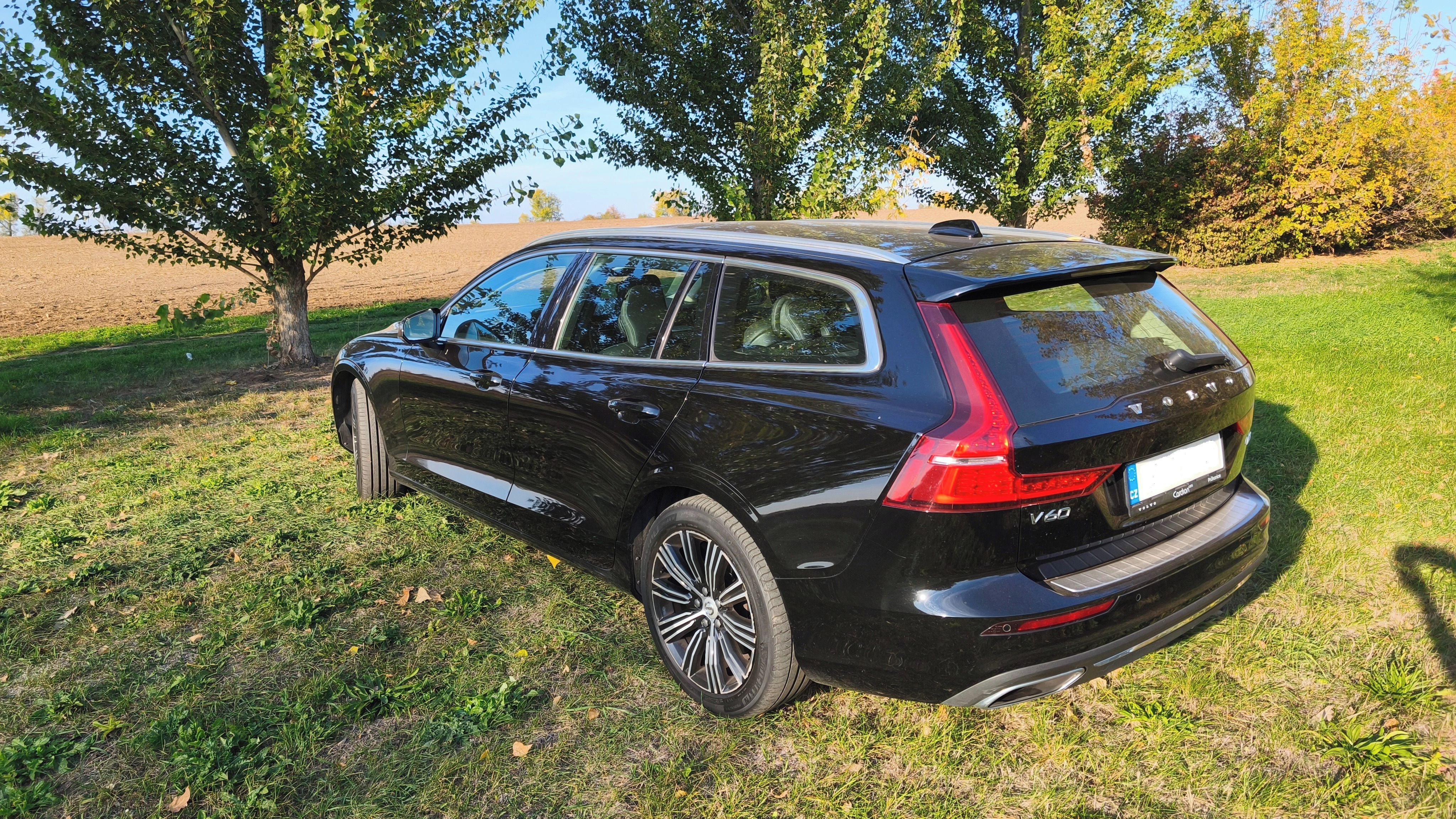 Volvo V60, Volvo V60 B5 Inscription Mild - fotka 5