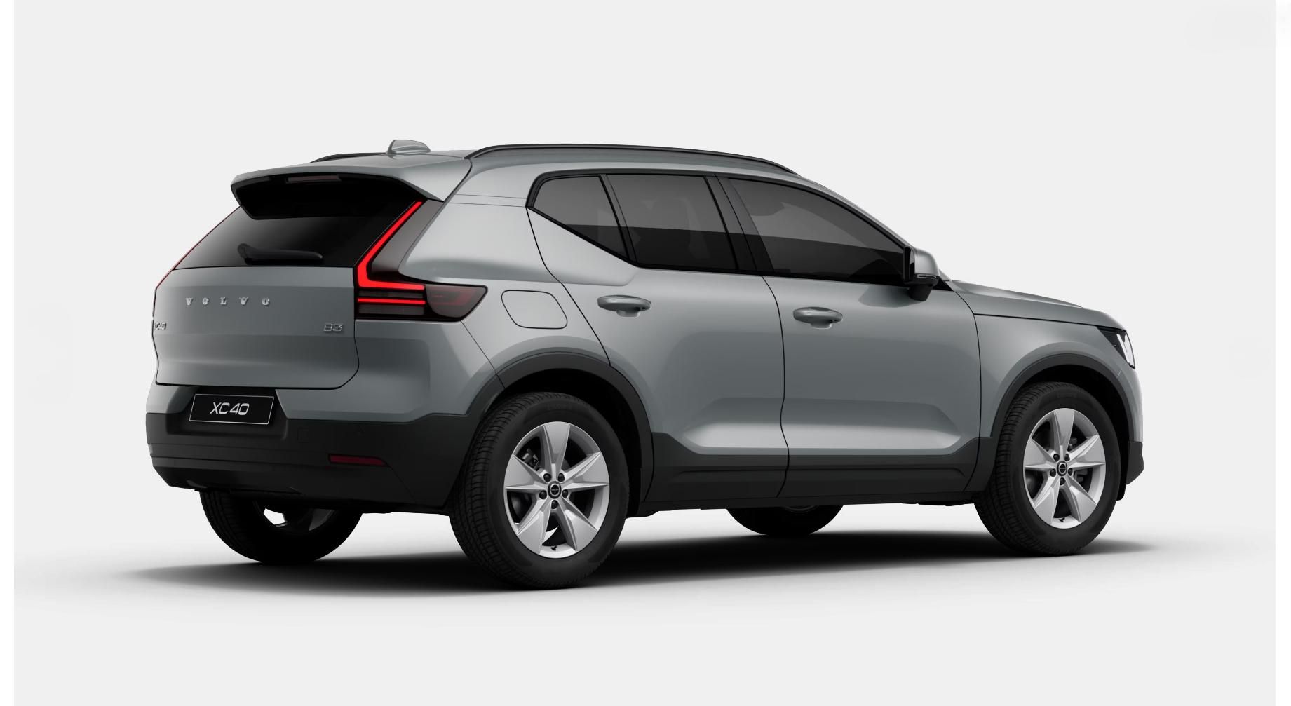Volvo XC40, B3 ULTRA DARK AUT - fotka 5