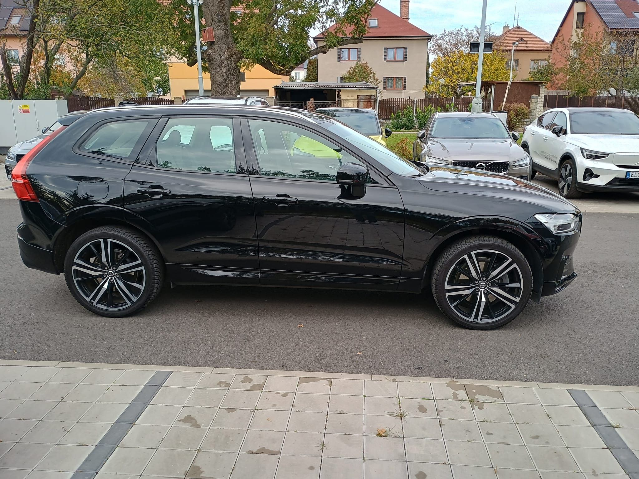 Volvo XC60 - fotka 6