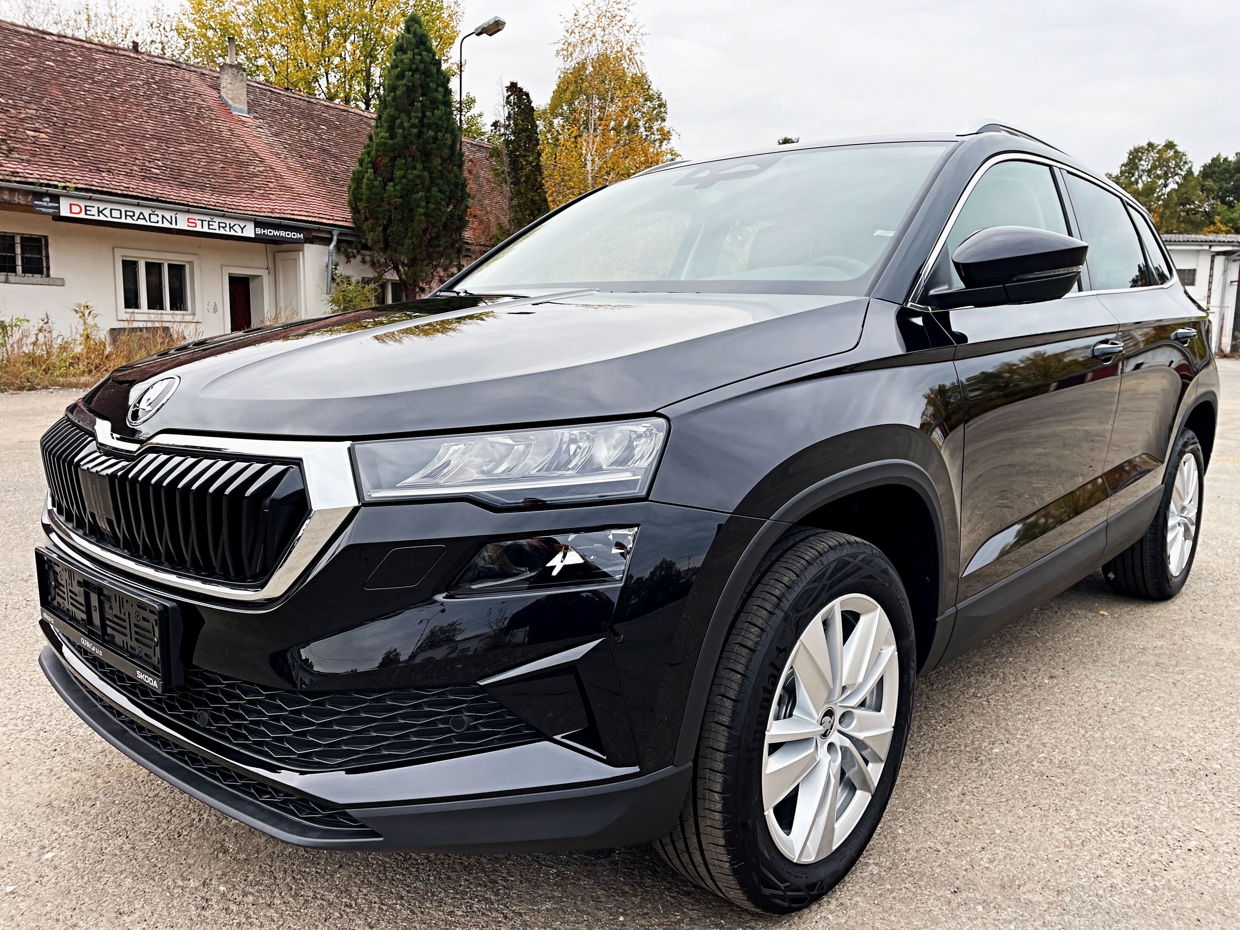 Škoda Karoq, TOP SELECTION 1.5TSI DSG 525KM - fotka 3