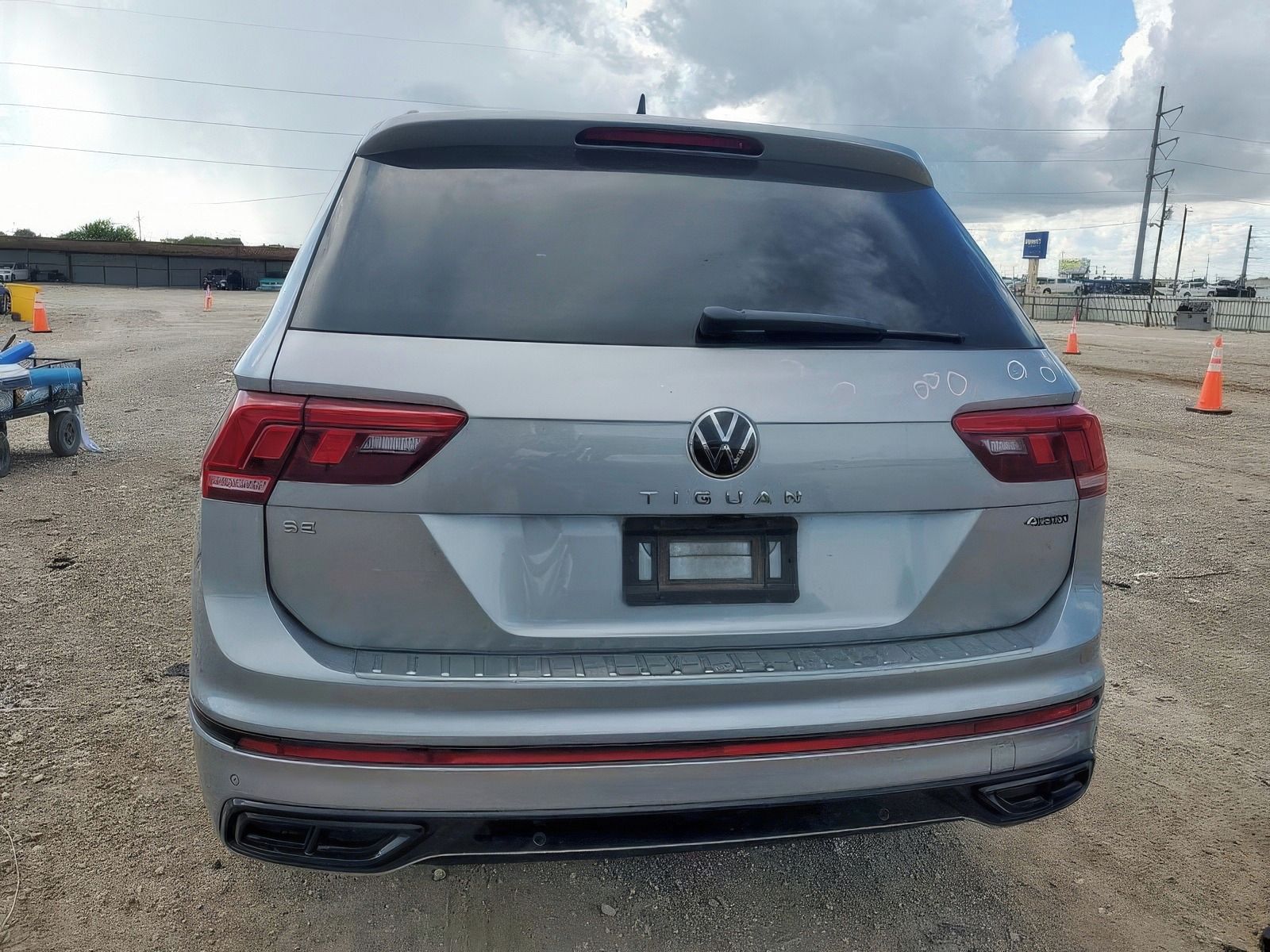 Volkswagen Tiguan, Auto na cestě - fotka 6