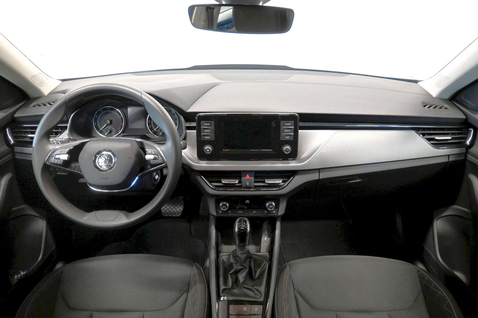 Škoda Kamiq, Fresh DSG 1.0TSI 81kW - fotka 5