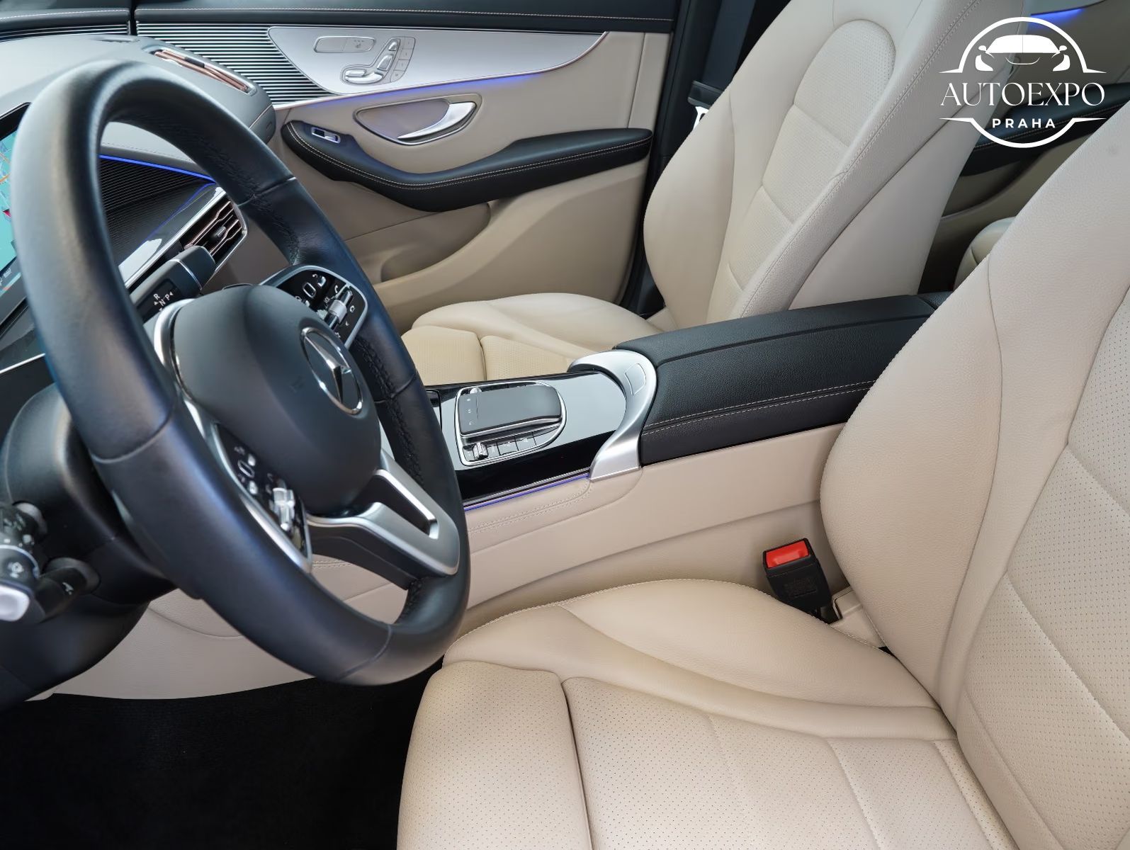 Mercedes-Benz EQC, 400 4Matic AMG Line*DISTRONIC - fotka 5