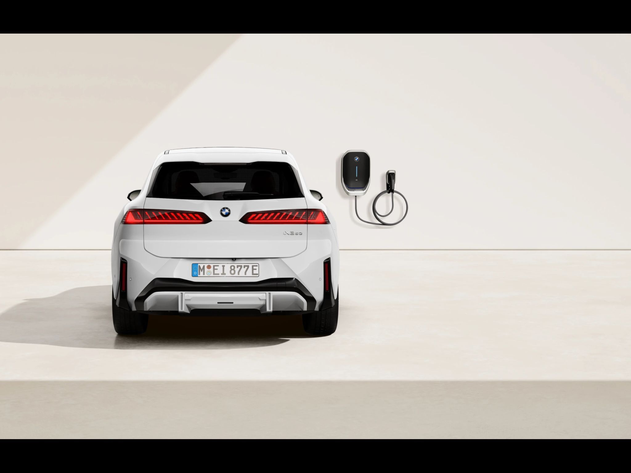 BMW iX3, 50 xDrive - fotka 3