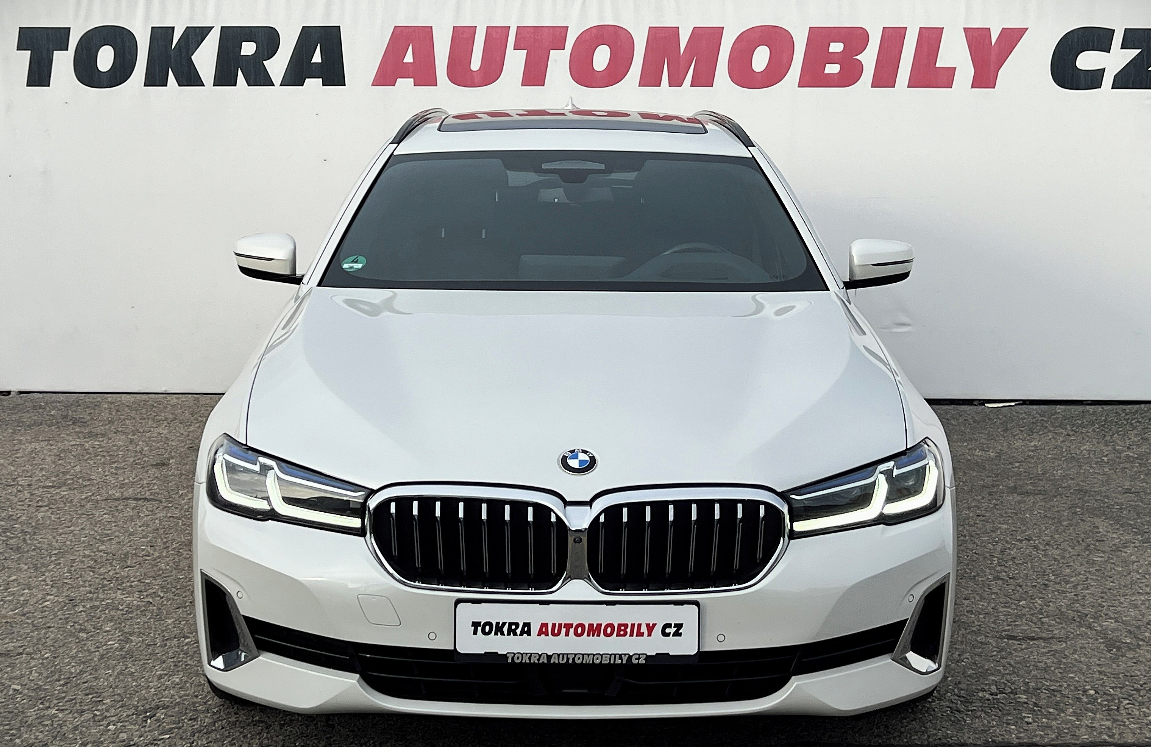 BMW Řada 5, 540d Luxury Masáž Laser 360° - fotka 2