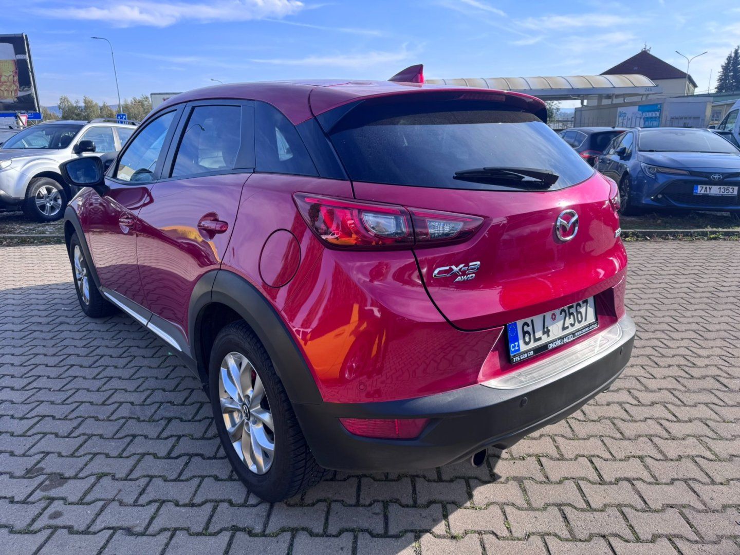 Mazda CX-3, 2,0i 110 KW TOP REVOLUTION 4X4 - fotka 4
