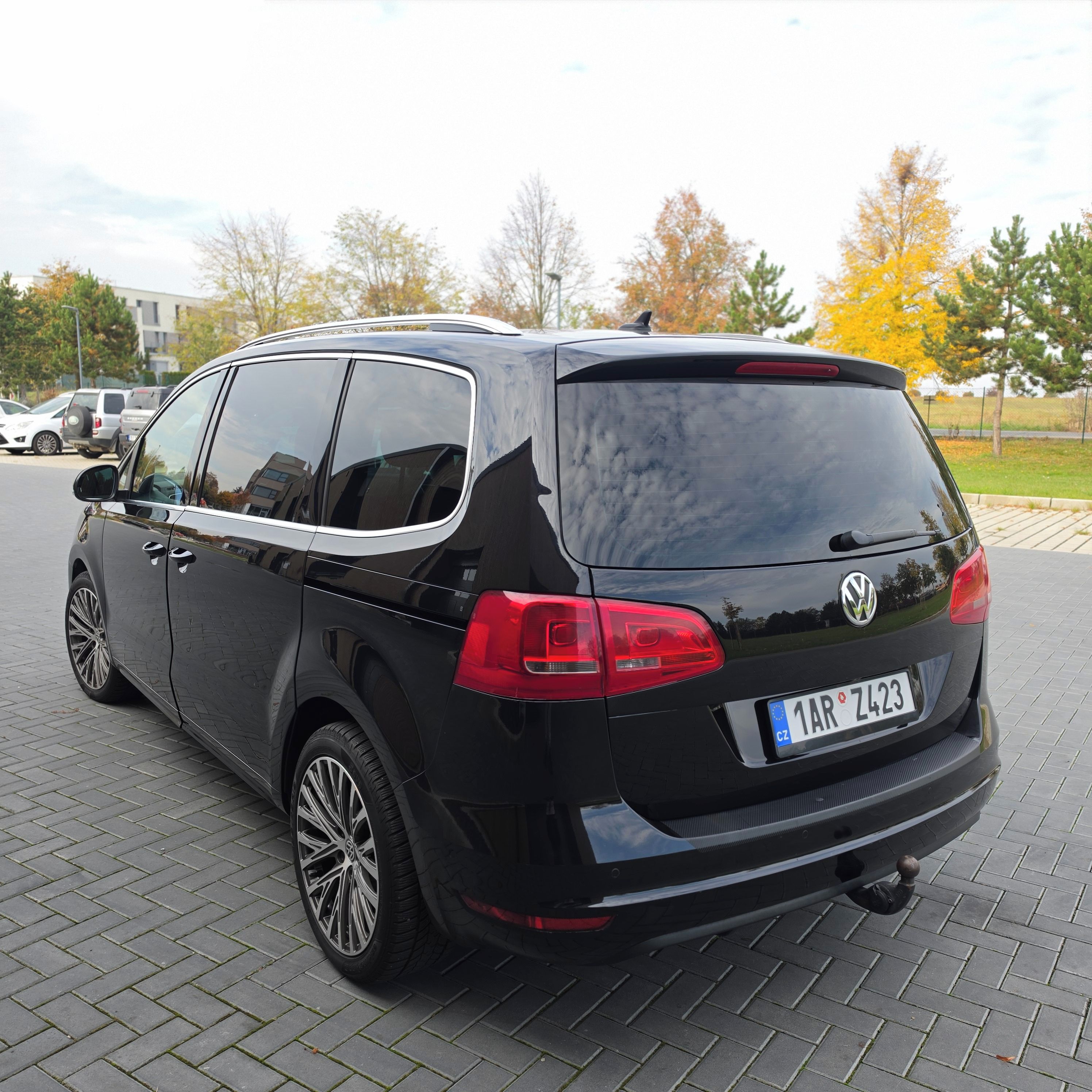 Volkswagen Sharan, 2.0 TDI, 130 KW, Max Vybava - fotka 5