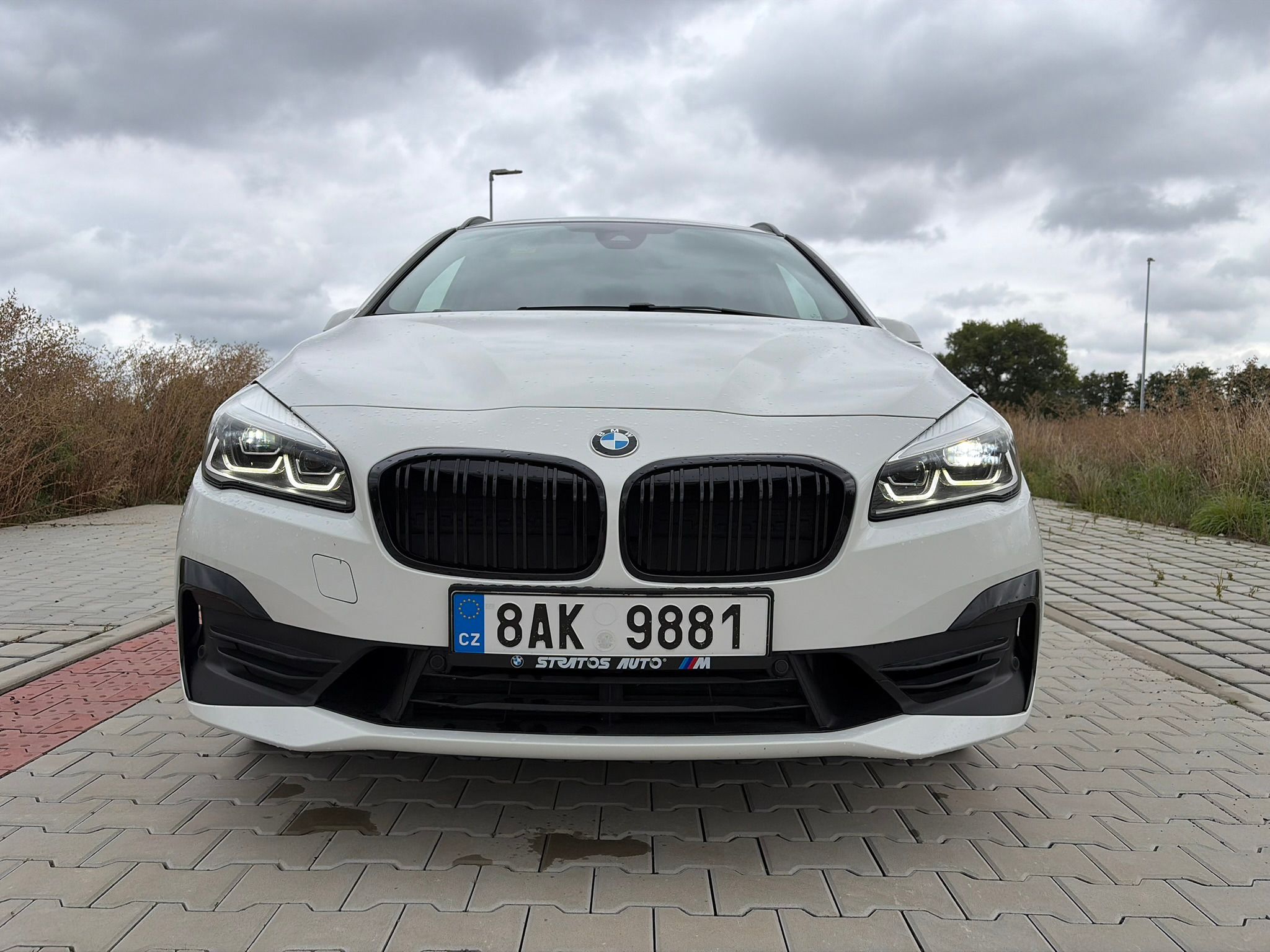 BMW Řada 2, 220i Gran Tourer 2021 TOP STAV - fotka 2