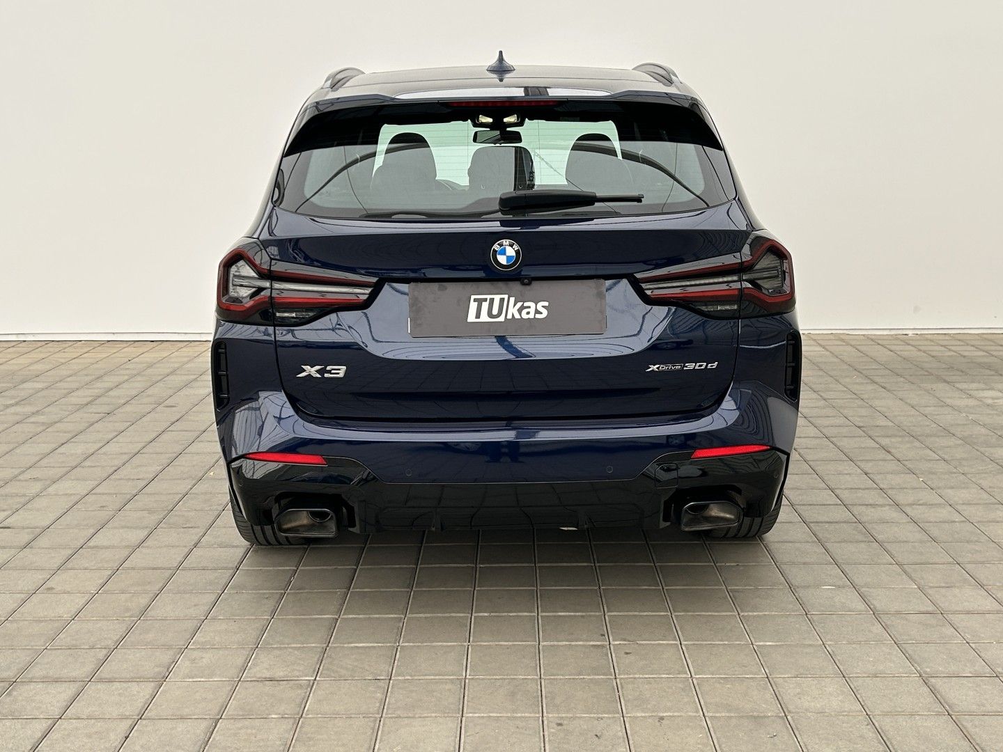 BMW X3, 3.0D 210kW 4x4  XDrive - fotka 4