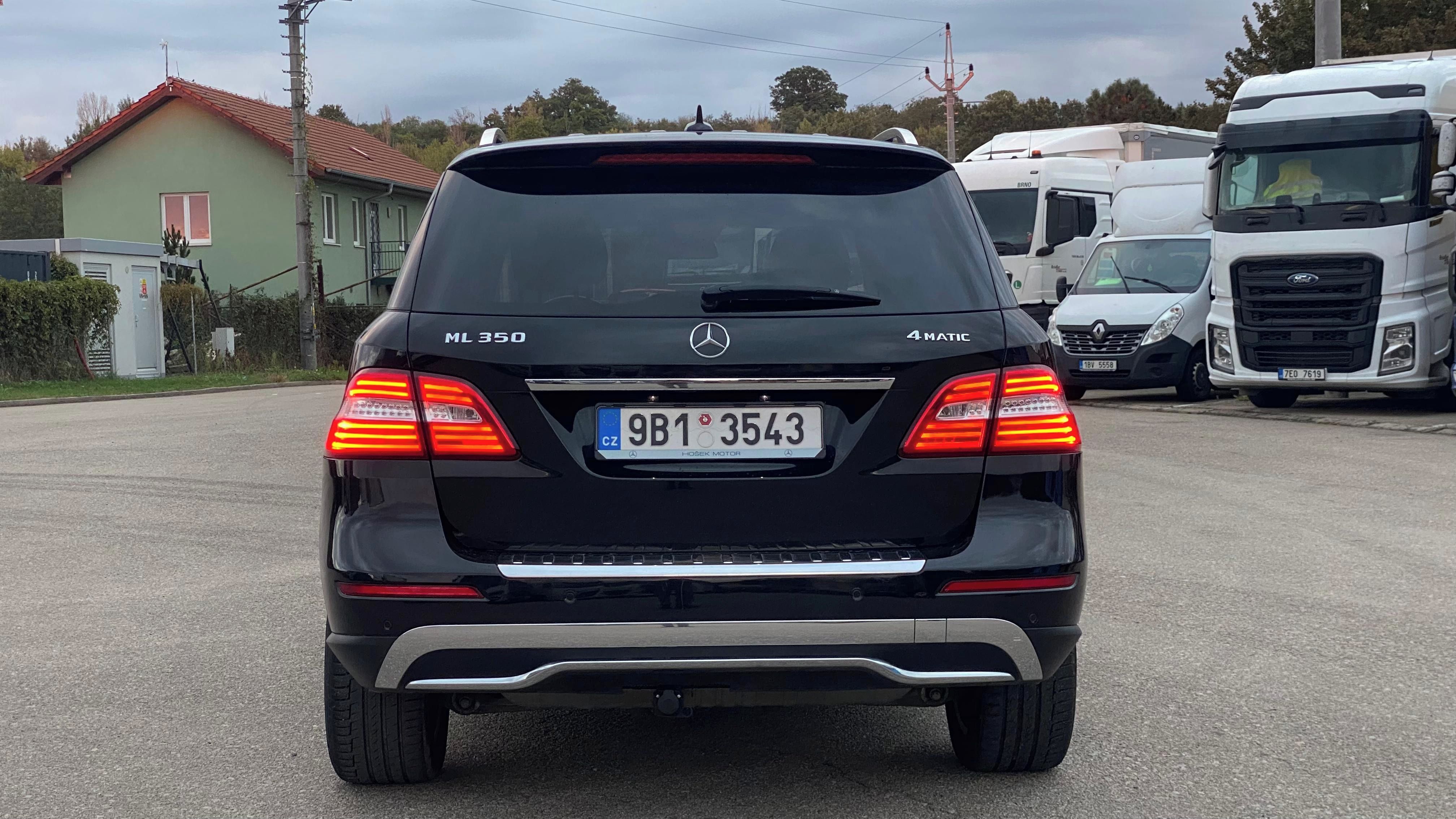 Mercedes-Benz ML, 350 SPOLEHLIVÁ motorizace - fotka 6