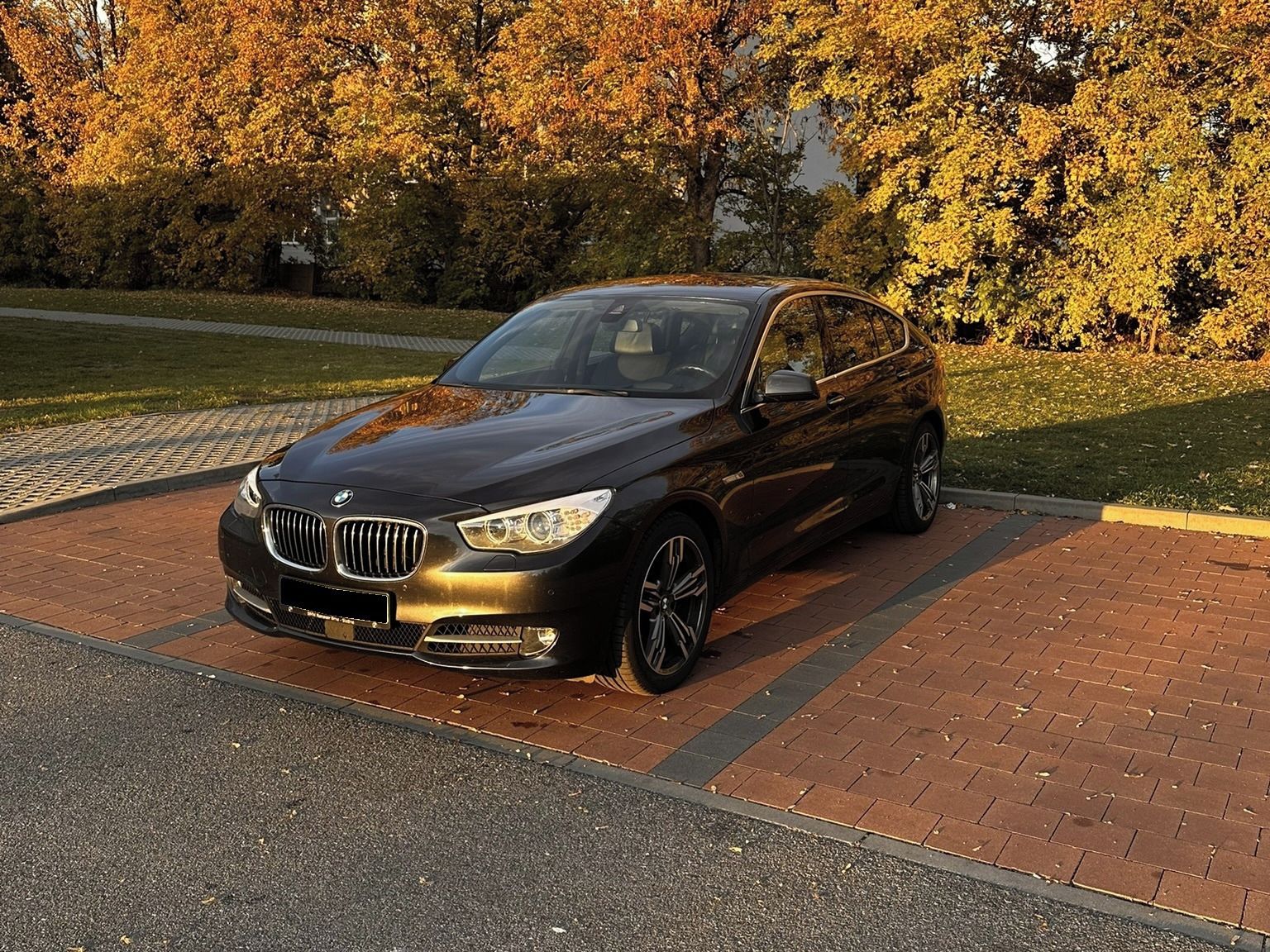 BMW Řada 5, 530d xDrive GT, HUD, Pano, DPH - fotka 3