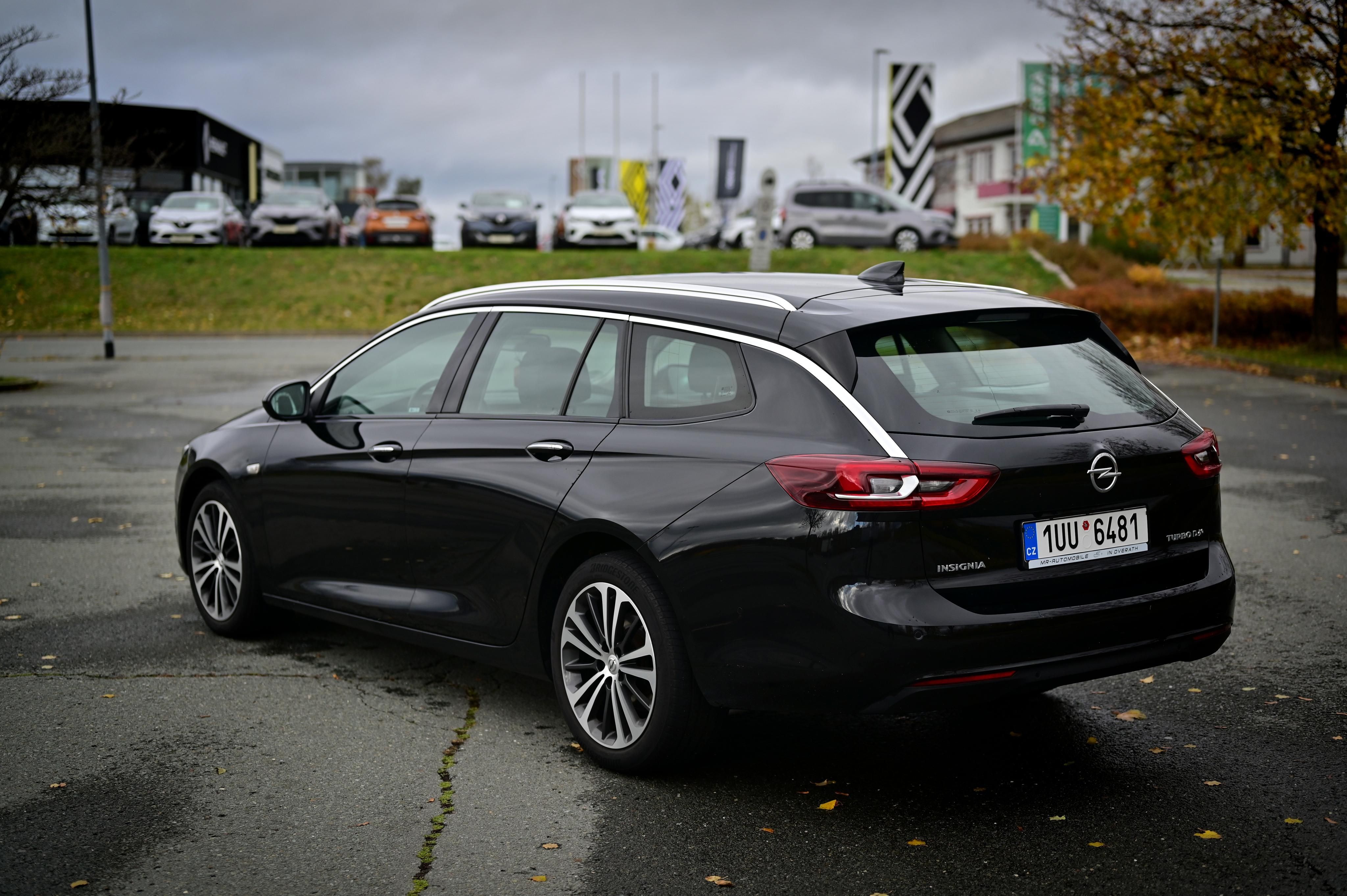 Opel Insignia, 2.0CDTi,Matrix,i-cocpit,Full - fotka 6
