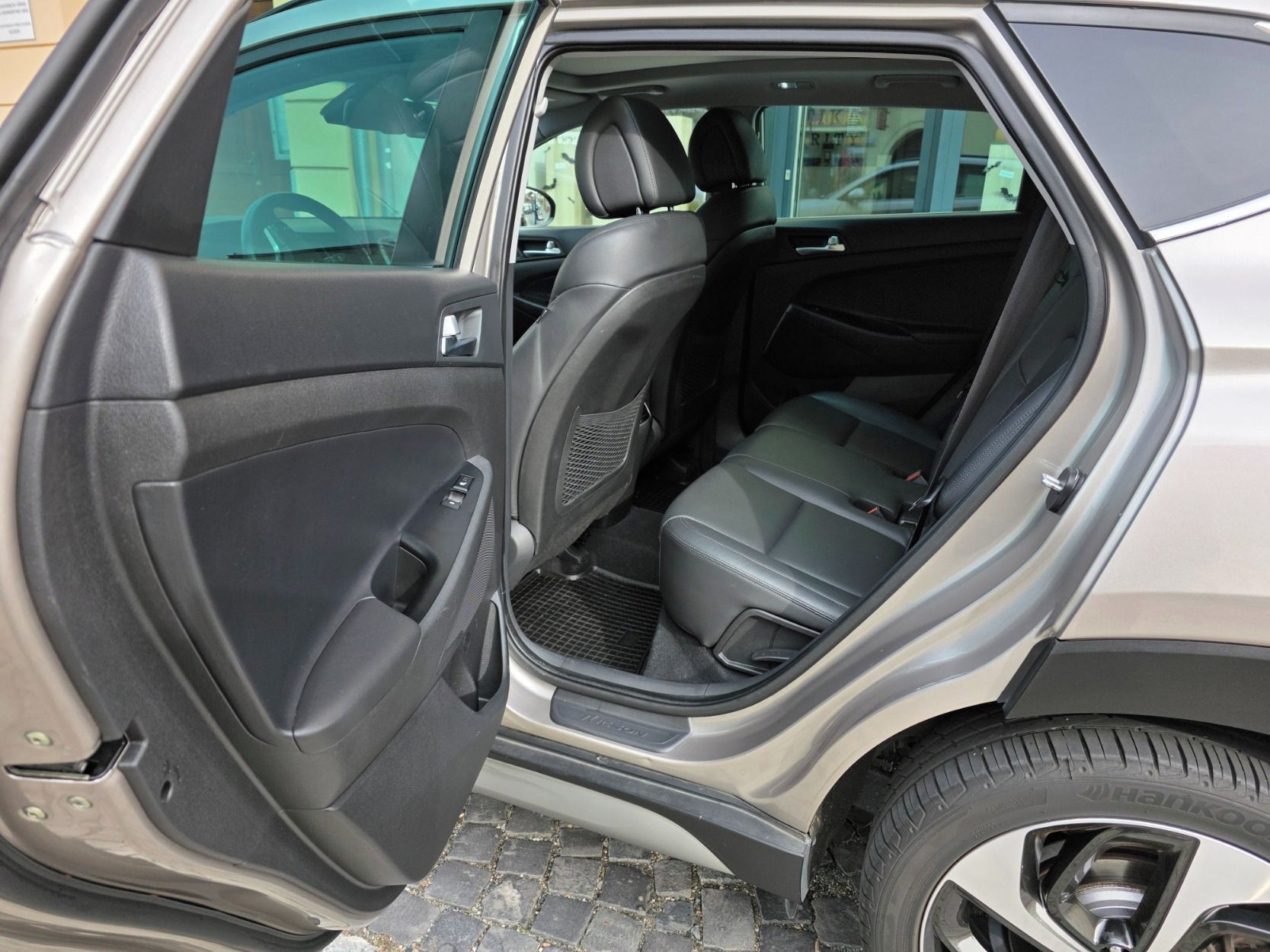 Hyundai Tucson, 2.0 CRDi 136 kW 4×4 AUTOMAT - fotka 6