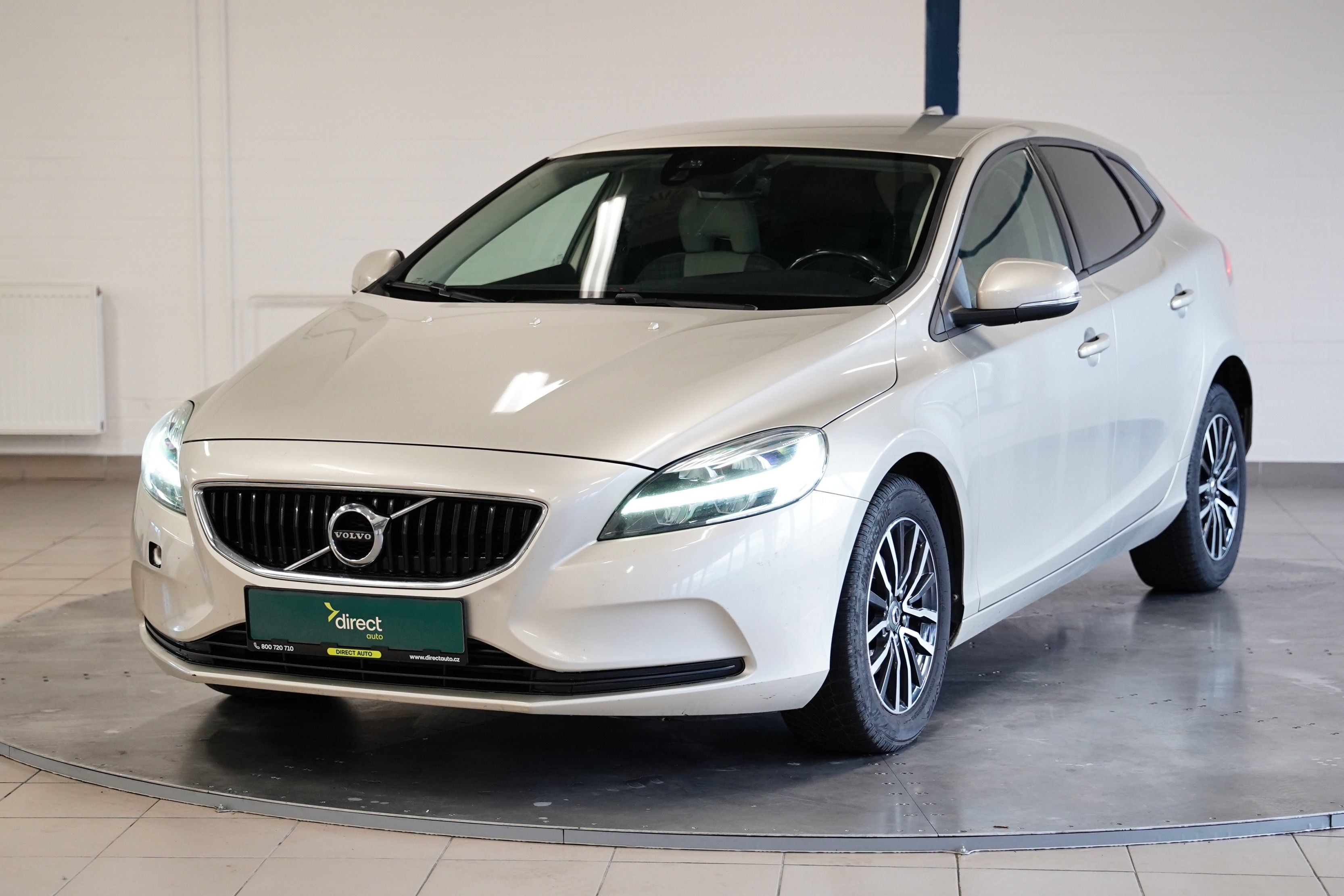 Volvo V40, D2 88 kW Momentum