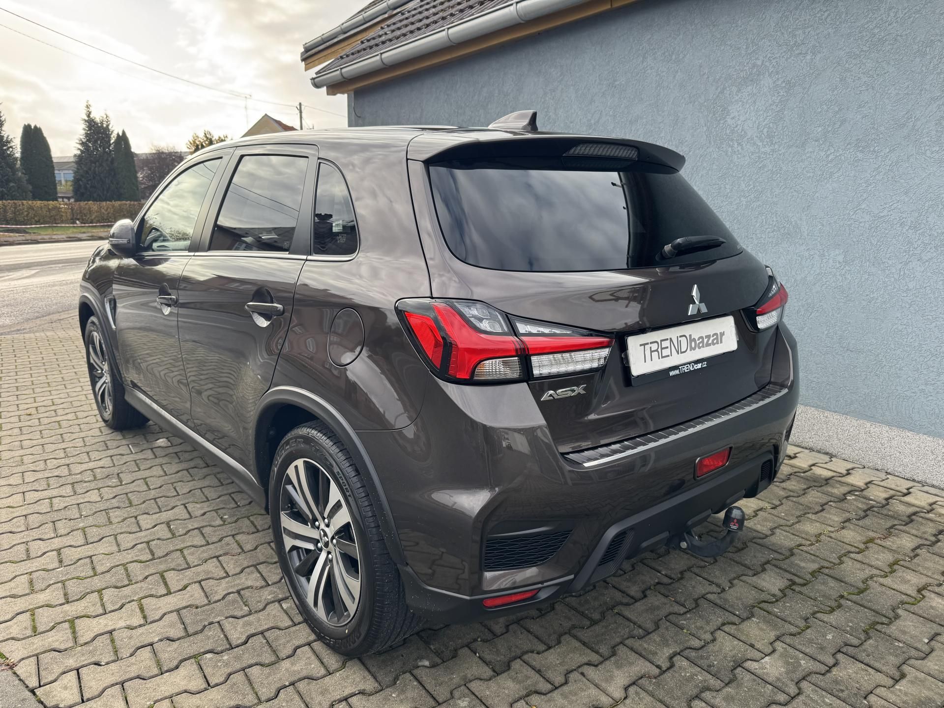 Mitsubishi ASX, 2,0 MIVEC 4x4, A/T, ČR,1.MAJ. - fotka 6