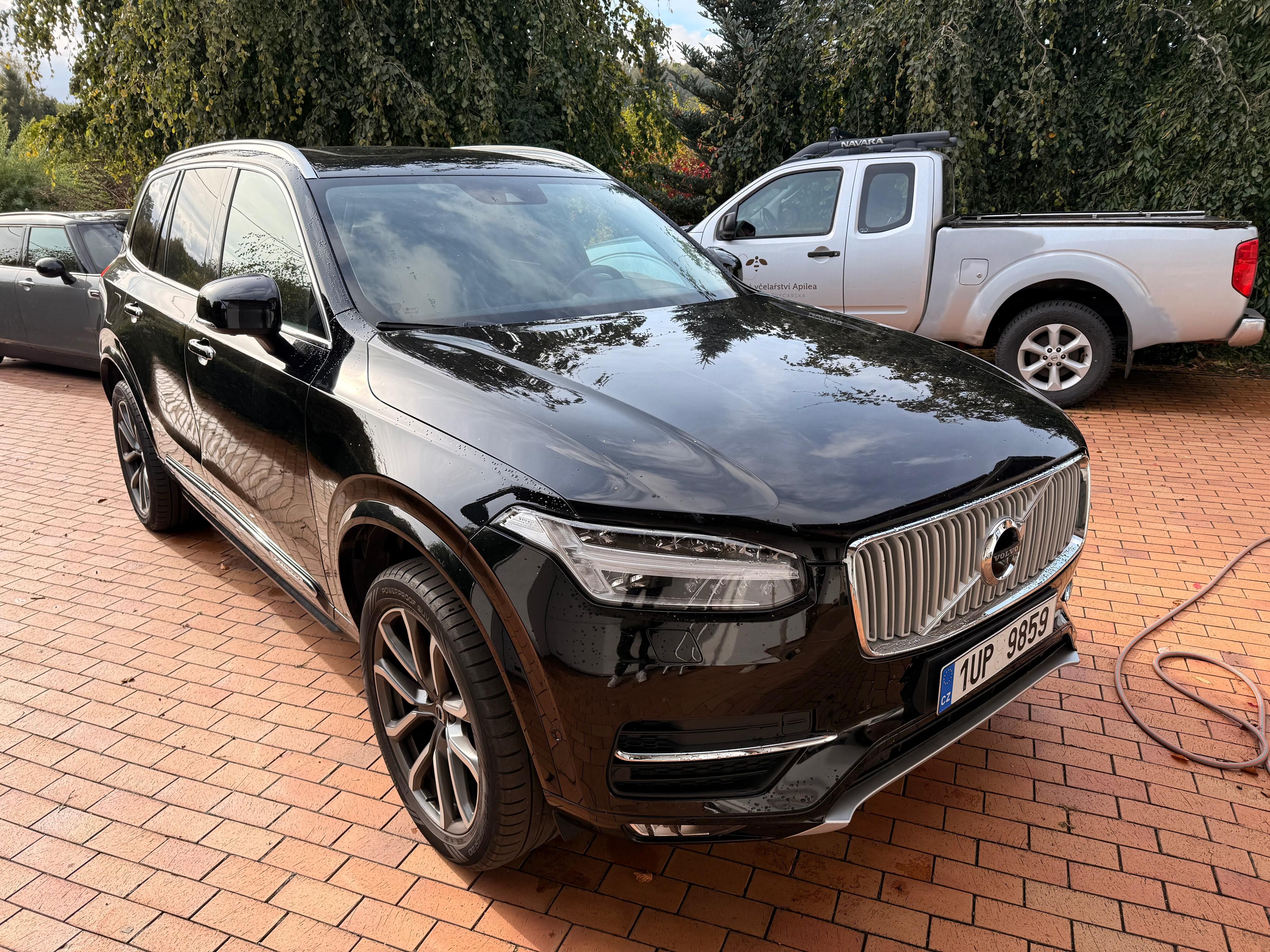 Volvo XC90 - fotka 2